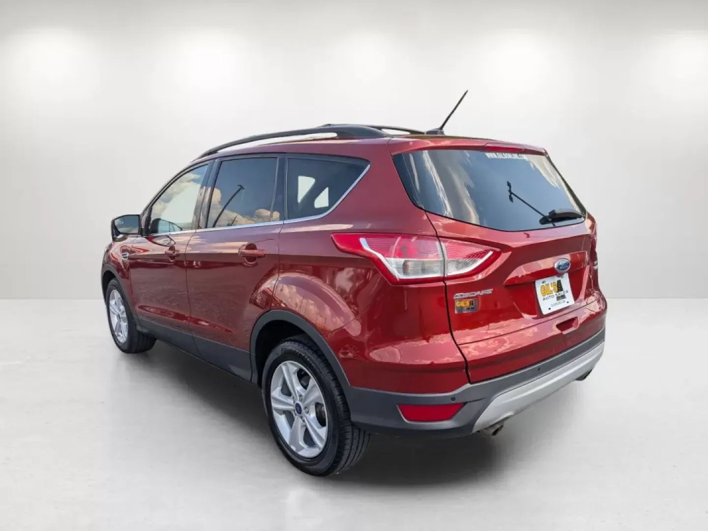2016 Ford Escape SE (1FMCU9GX3GU) with an Other engine, located at 804 22nd Ave, Phenix City, AL, 36870, (334) 297-1860, 32.484749, -85.024475 - **Experience Adventure in the 2016 Ford Escape SE Perfect for Your Next Journey!**<br /> <br /> If you're looking to elevate your lifestyle with a vehicle that's as versatile as your plans, the 2016 Ford Escape SE is your ideal companion. With ample space for a growing family, a sporty design, and - Photo#6