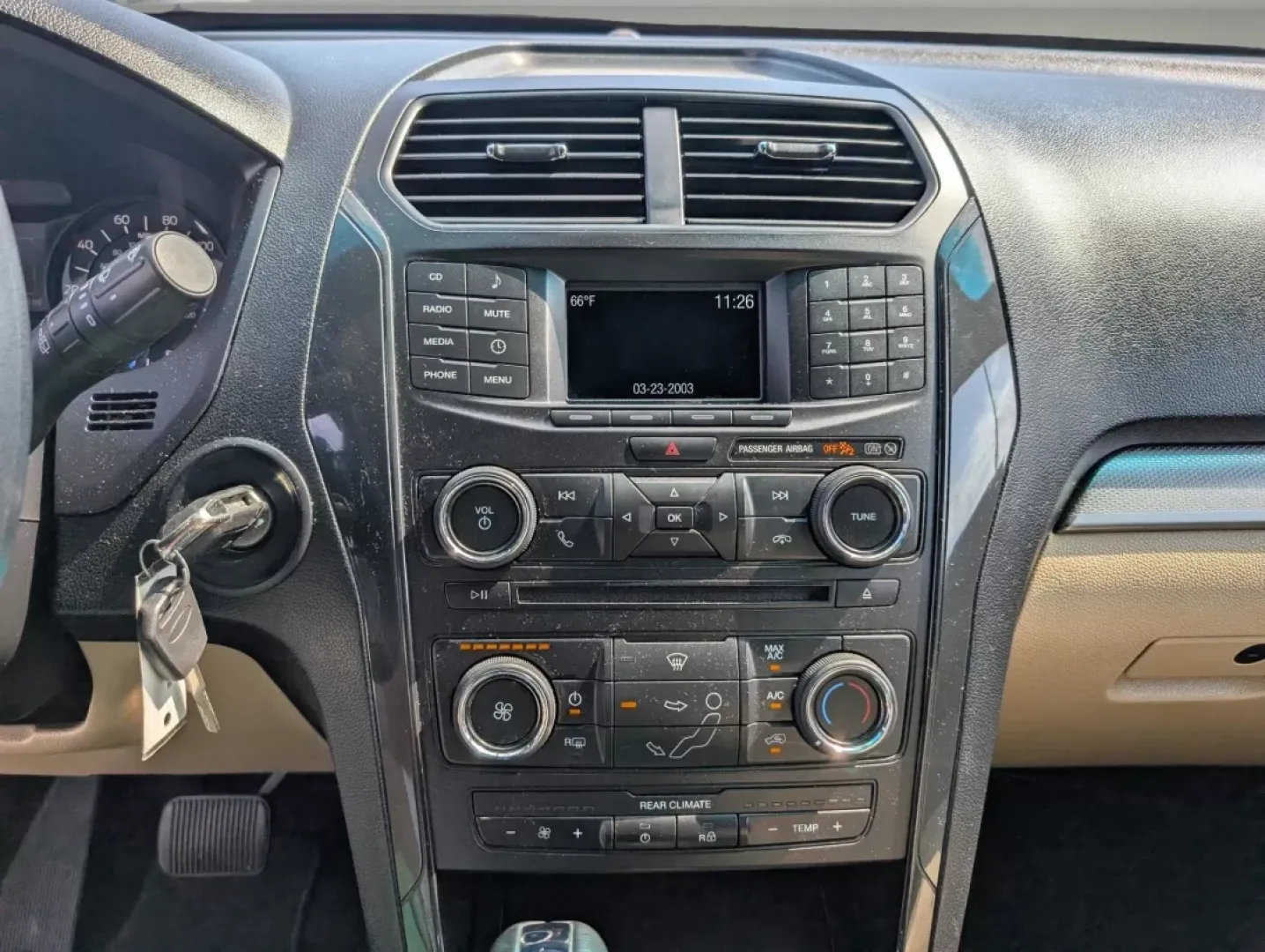 2016 Ford Explorer Base (1FM5K7BH3GG) with an Other engine, located at 3959 U.S. 80 W, Phenix City, AL, 36870, (334) 297-4885, 32.469296, -85.135185 - **Discover Adventure with the 2016 Ford Explorer at Gils Auto!** <br /> <br /> Are you in search of the perfect vehicle to elevate your family outings or weekend adventures? Look no further! The 2016 Ford Explorer, available at Gils Auto in Phenix City, AL, is your ultimate companion for memorable r - Photo#13