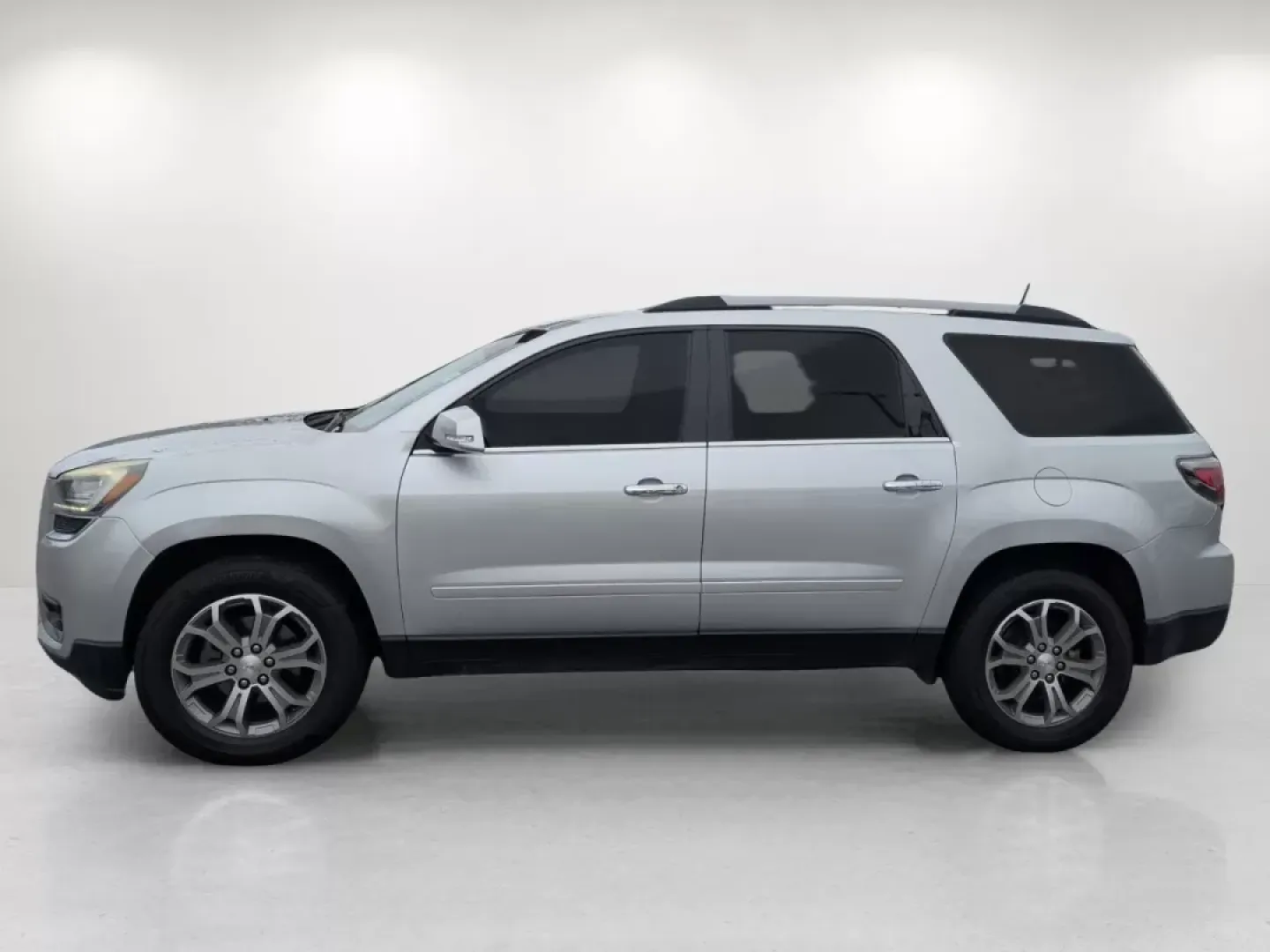 2016 /Light Titanium GMC Acadia SLT (1GKKRRKD1GJ) with an Other engine, located at 804 22nd Ave, Phenix City, AL, 36870, (334) 297-1860, 32.484749, -85.024475 - **Adventure Awaits with the 2016 GMC Acadia SLT Perfect for Your Family's Next Road Trip!**<br /> <br /> Get ready to elevate your family outings with this stunning 2016 GMC Acadia SLT, now available at Gils Auto in Phenix City, AL! This spacious SUV not only offers ample room for up to seven passe - Photo#7