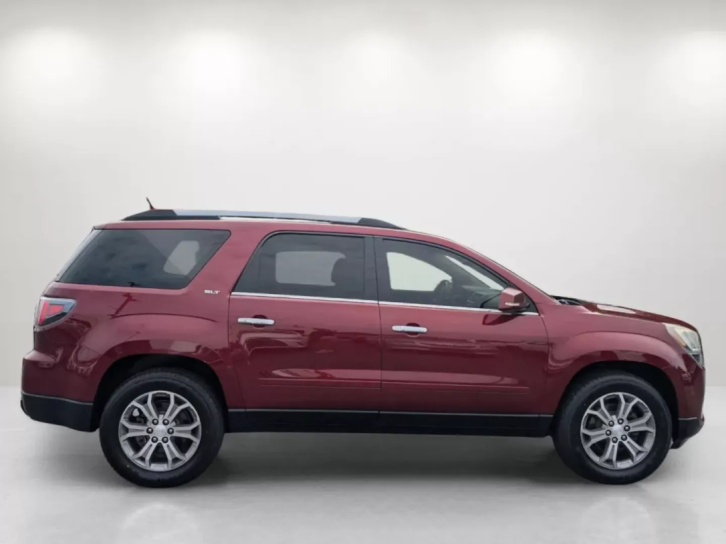 2016 /Dark Cashmere GMC Acadia SLT (1GKKRRKD9GJ) with an Other engine, located at 1430 Gateway Drive, Opelika, AL, 36801, (334) 239-0944, 32.637871, -85.409790 - **Discover the Ideal Family SUV: 2016 GMC Acadia SLT at Gils Auto in Opelika, AL!**<br /> <br /> Are you seeking the perfect vehicle for family adventures, weekend getaways, or daily commutes? Look no further! The 2016 GMC Acadia SLT is designed with your lifestyle in mind. With its spacious interio - Photo#4