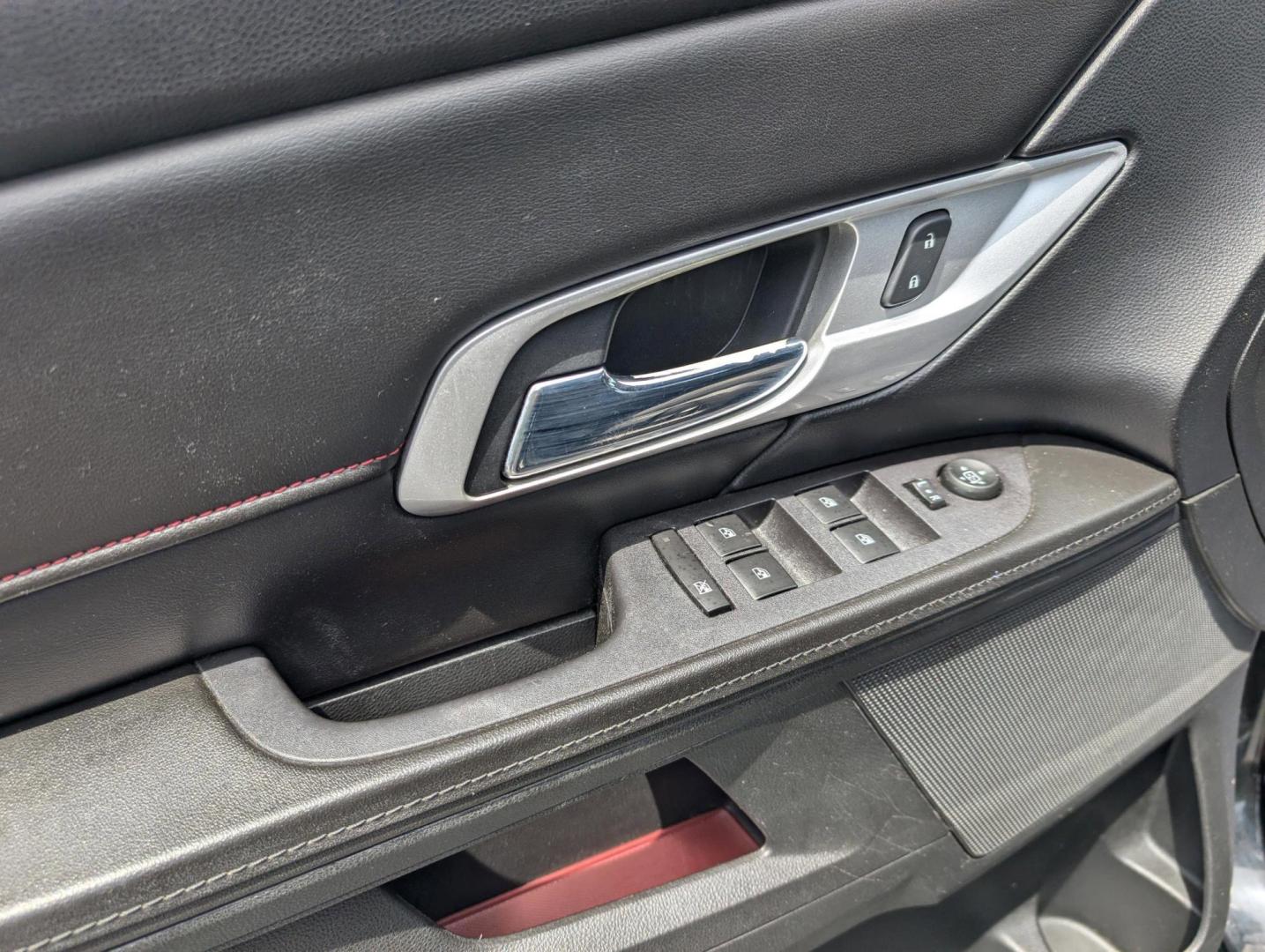 2016 /Jet Black GMC Terrain SLE (2GKALMEK5G6) with an Gas/Ethanol I4 2.4L/145 engine, 6-Speed Automatic transmission, located at 7000 Northlake Connector, Columbus, GA, 31904, (706) 987-8085, 32.524975, -84.978134 - 2016 GMC Terrain SLE - Photo#8