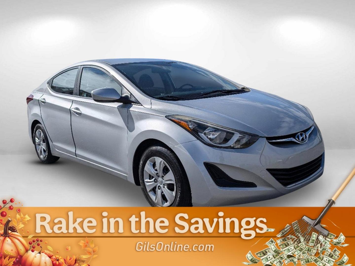 2016 /Gray Hyundai Elantra SE (KMHDH4AE5GU) with an Regular Unleaded I-4 1.8 L/110 engine, 6-Speed Automatic w/OD transmission, located at 3959 U.S. 80 W, Phenix City, AL, 36870, (334) 297-4885, 32.469296, -85.135185 - 2016 Hyundai Elantra SE - Photo#2