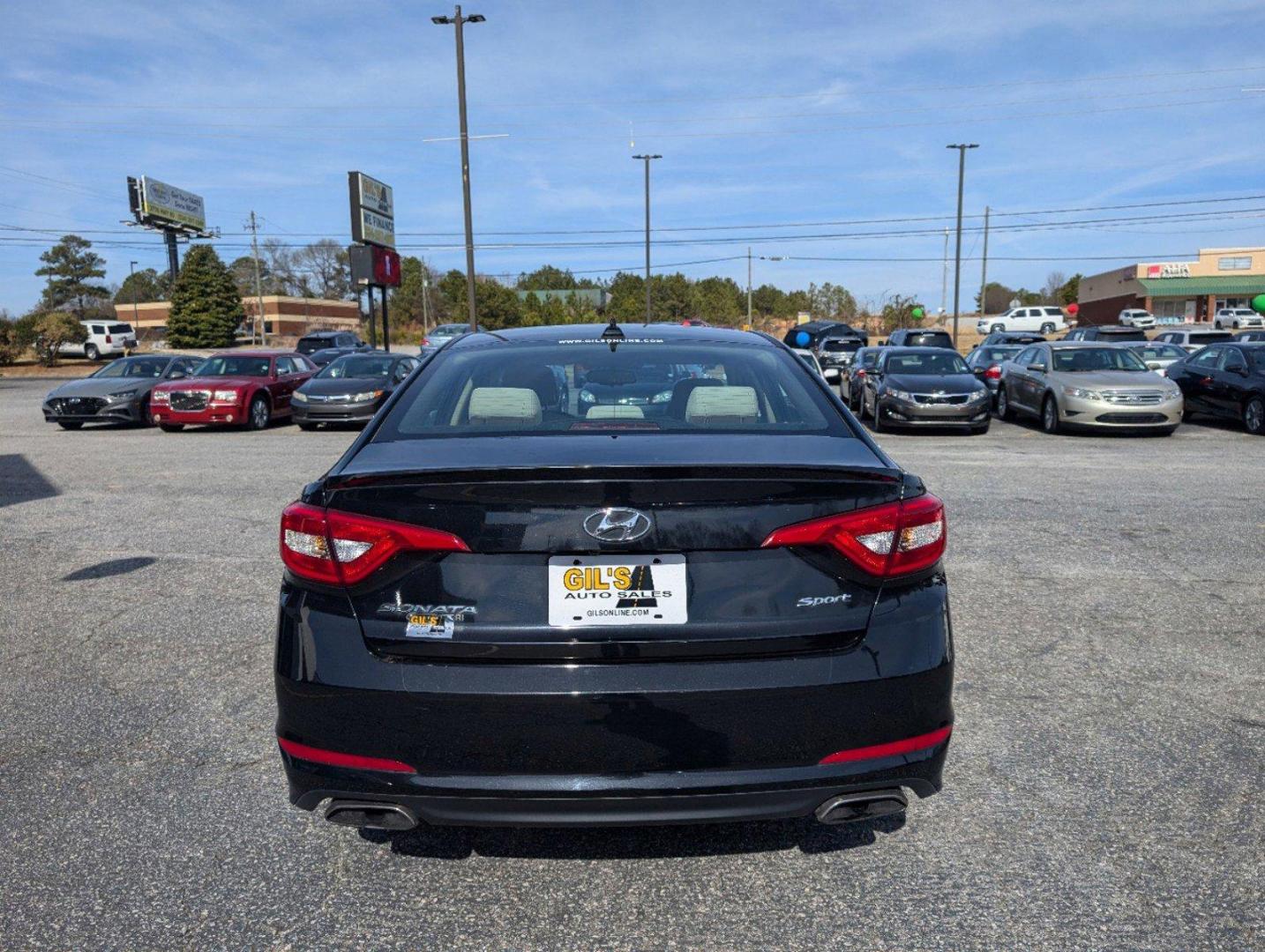 2016 /Beige Hyundai Sonata 2.4L Sport (5NPE34AF1GH) with an Regular Unleaded I-4 2.4 L/144 engine, 6-Speed Automatic w/OD transmission, located at 3959 U.S. 80 W, Phenix City, AL, 36870, (334) 297-4885, 32.469296, -85.135185 - 2016 Hyundai Sonata 2.4L Sport - Photo#5