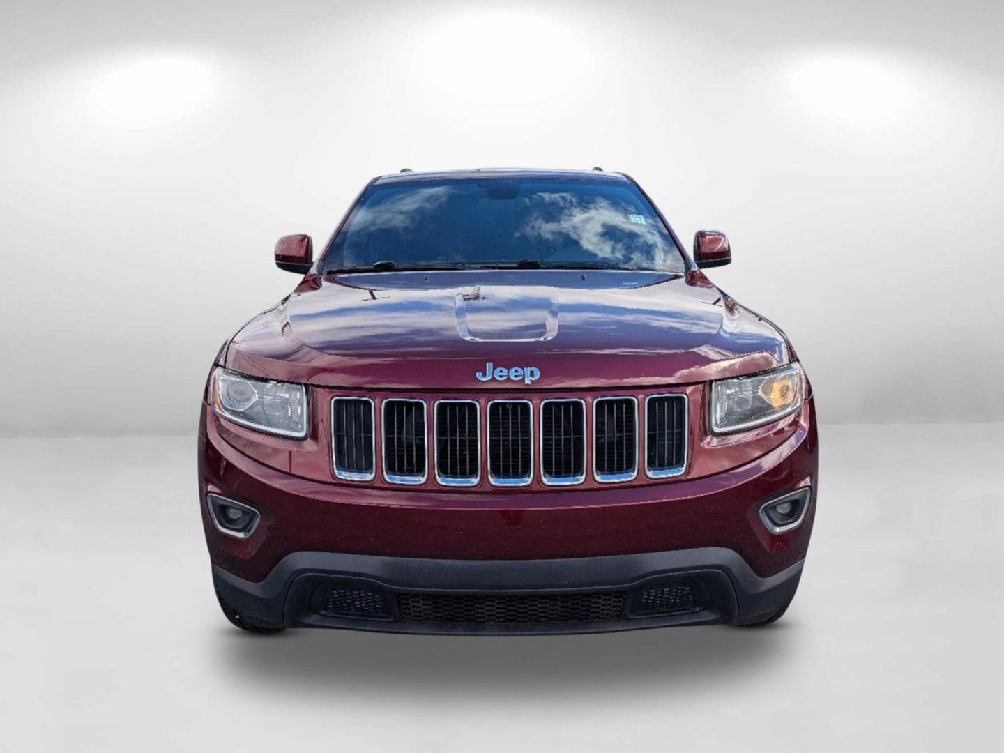 2016 /Black Jeep Grand Cherokee Laredo (1C4RJEAG8GC) with an Regular Unleaded V-6 3.6 L/220 engine, 8-Speed Automatic w/OD transmission, located at 3959 U.S. 80 W, Phenix City, AL, 36870, (334) 297-4885, 32.469296, -85.135185 - 2016 Jeep Grand Cherokee Laredo - Photo#3