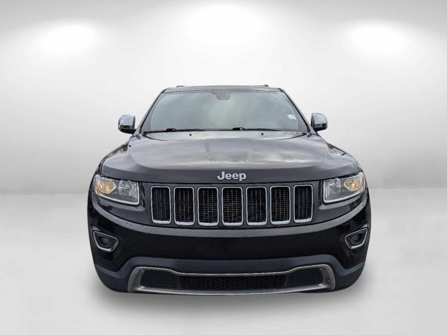 2016 /Black Jeep Grand Cherokee Limited (1C4RJEBG4GC) with an Regular Unleaded V-6 3.6 L/220 engine, 8-Speed Automatic w/OD transmission, located at 3959 U.S. 80 W, Phenix City, AL, 36870, (334) 297-4885, 32.469296, -85.135185 - 2016 Jeep Grand Cherokee Limited - Photo#4