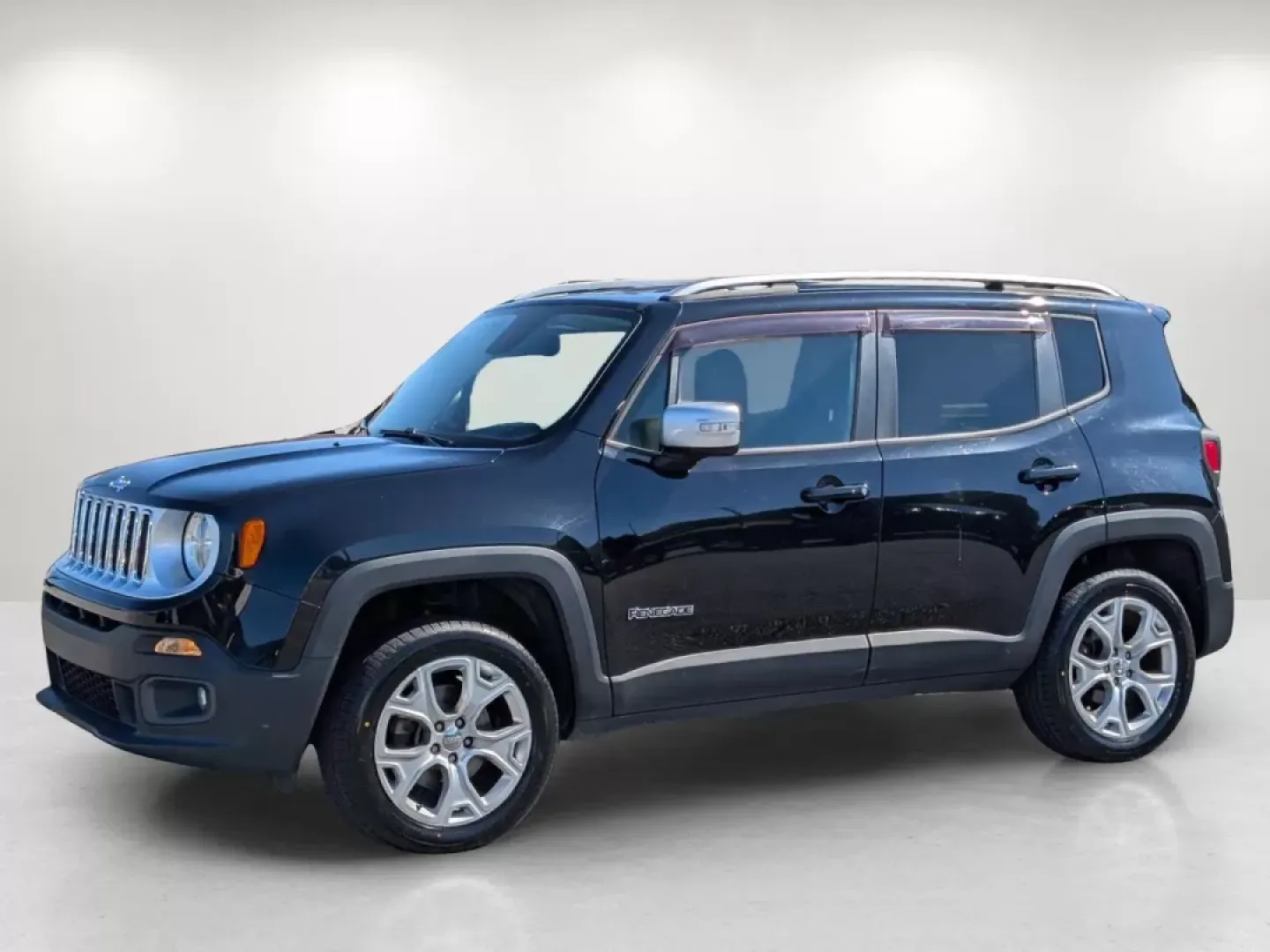 2016 /Black Jeep Renegade Limited (ZACCJBDT2GP) with an Other engine, located at 521 Old Farm Lane Rd, Prattville, AL, 36066, (334) 325-1505, 32.482460, -86.416367 - **Explore the Great Outdoors with the 2016 Jeep Renegade Limited - Your Adventure Awaits!**<br /> <br /> Are you ready to elevate your weekend adventures? The 2016 Jeep Renegade Limited is the perfect companion for those who crave the thrill of exploration while enjoying the comforts of a modern cro - Photo#7