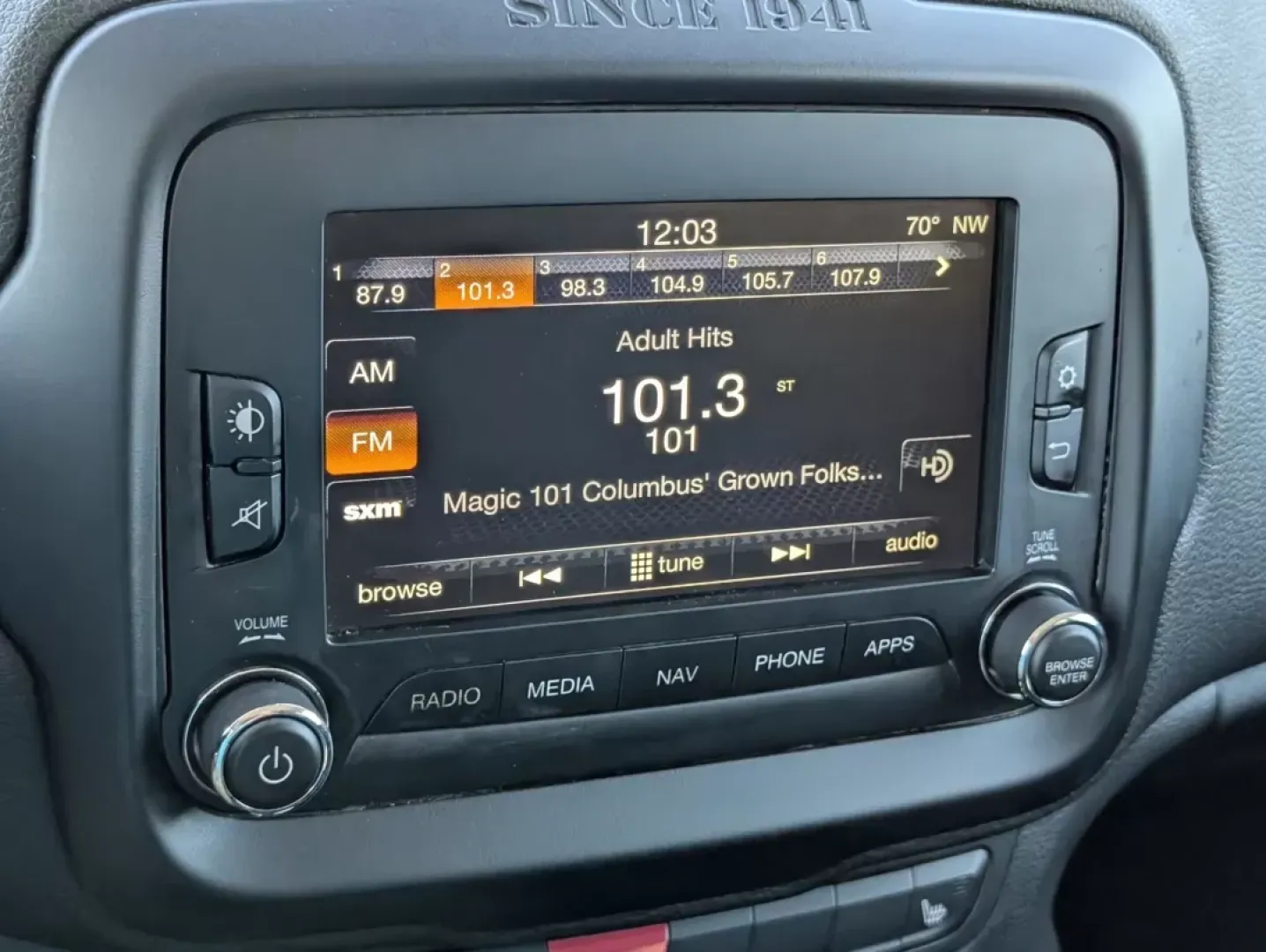 2016 /Black Jeep Renegade Limited (ZACCJBDT2GP) with an Other engine, located at 521 Old Farm Lane Rd, Prattville, AL, 36066, (334) 325-1505, 32.482460, -86.416367 - **Explore the Great Outdoors with the 2016 Jeep Renegade Limited - Your Adventure Awaits!**<br /> <br /> Are you ready to elevate your weekend adventures? The 2016 Jeep Renegade Limited is the perfect companion for those who crave the thrill of exploration while enjoying the comforts of a modern cro - Photo#15