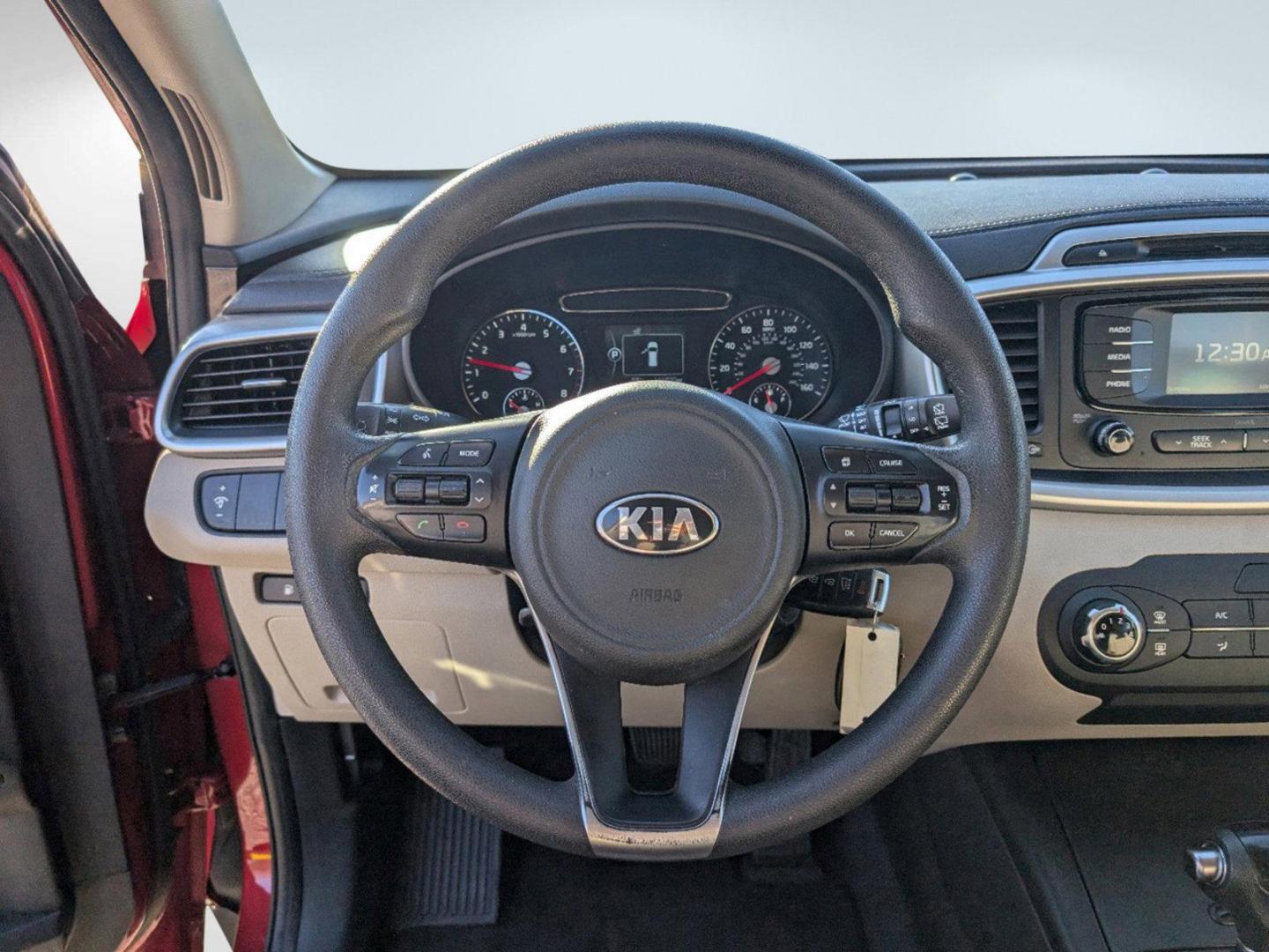 2016 /Stone Beige Kia Sorento LX (5XYPG4A5XGG) with an Regular Unleaded V-6 3.3 L/204 engine, 6-Speed Automatic w/OD transmission, located at 7000 Northlake Connector, Columbus, GA, 31904, (706) 987-8085, 32.524975, -84.978134 - 2016 Kia Sorento LX - Photo#14