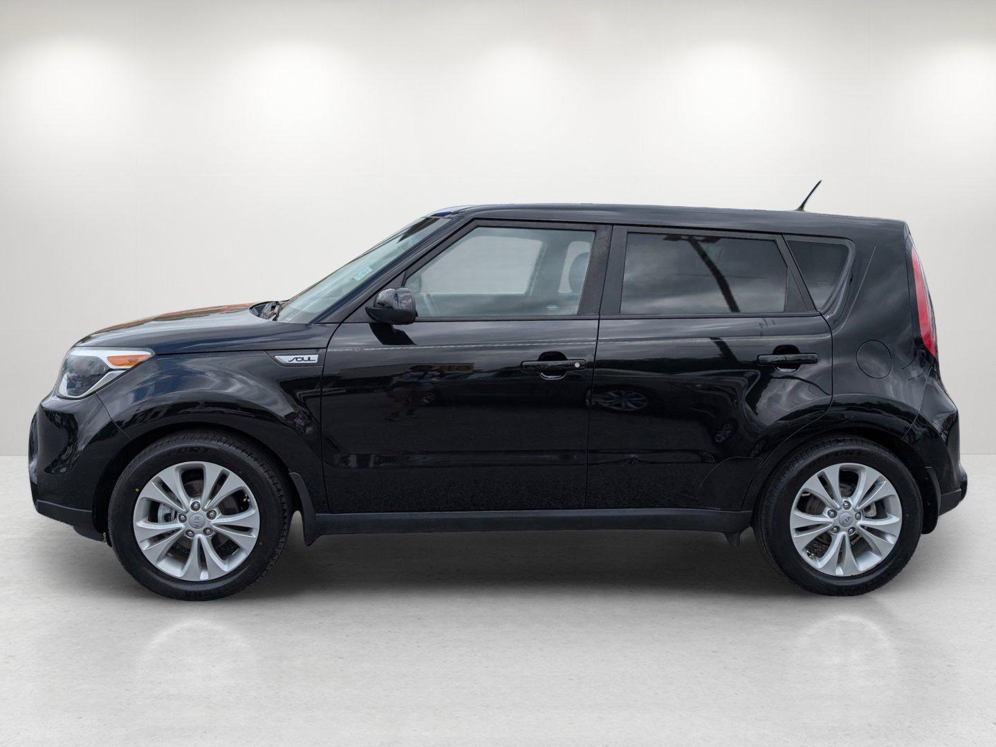 2016 /Black Kia Soul + (KNDJP3A53G7) with an Regular Unleaded I-4 2.0 L/122 engine, 6-Speed Automatic w/OD transmission, located at 521 Old Farm Lane Rd, Prattville, AL, 36066, (334) 325-1505, 32.482460, -86.416367 - 2016 Kia Soul + - Photo#7