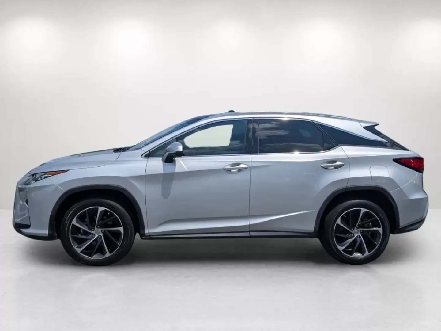 2016 Lexus RX 350 (2T2ZZMCAXGC) with an Other engine, located at 7000 Northlake Connector, Columbus, GA, 31904, (706) 987-8085, 32.524975, -84.978134 - Experience the ultimate in luxury and versatility with the 2016 Lexus RX 350, available now at Gils Auto in Phenix City, AL. This stunning SUV is not just a vehicle-it's a lifestyle upgrade, perfect for families on the go, daily commuters seeking comfort, or adventurous spirits ready to hit the open - Photo#8