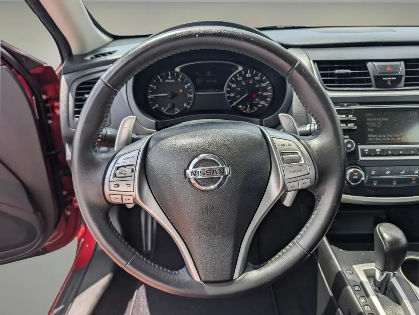 2016 /Charcoal Nissan Altima 2.5 SR (1N4AL3AP9GC) with an Other engine, located at 1430 Gateway Drive, Opelika, AL, 36801, (334) 239-0944, 32.637871, -85.409790 - Elevate your daily commute and weekend adventures with the 2016 Nissan Altima 2.5 SR, a sedan designed for those who crave a blend of style, comfort, and performance. Whether you're navigating busy city streets or embarking on a road trip, this vehicle is the perfect companion for your lifestyle in - Photo#16