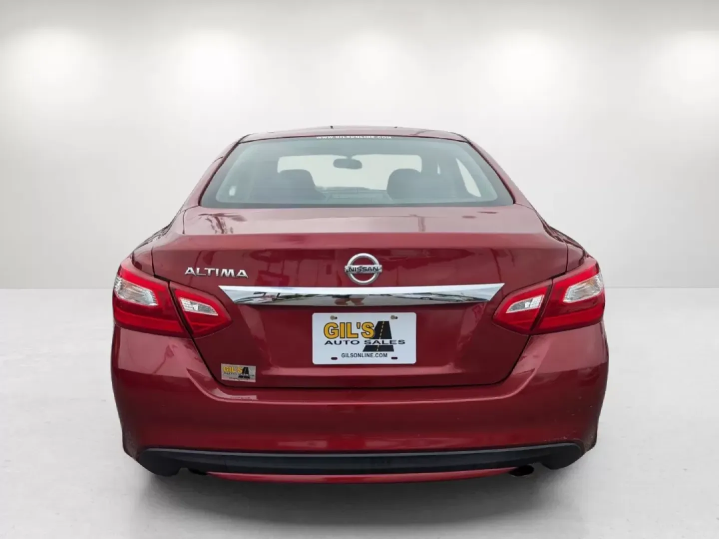 2016 /Charcoal Nissan Altima 2.5 S (1N4AL3AP2GN) with an Other engine, located at 5115 14th Ave., Columbus, GA, 31904, (706) 323-0345, 32.511494, -84.971046 - **Drive Your Dreams with the 2016 Nissan Altima 2.5 S at Gils Auto Perfect for Your Everyday Adventures!**<br /> <br /> Are you in search of a reliable sedan that's perfect for your daily commute or weekend escapades? Look no further than this stunning 2016 Nissan Altima 2.5 S, available now at Gil - Photo#5