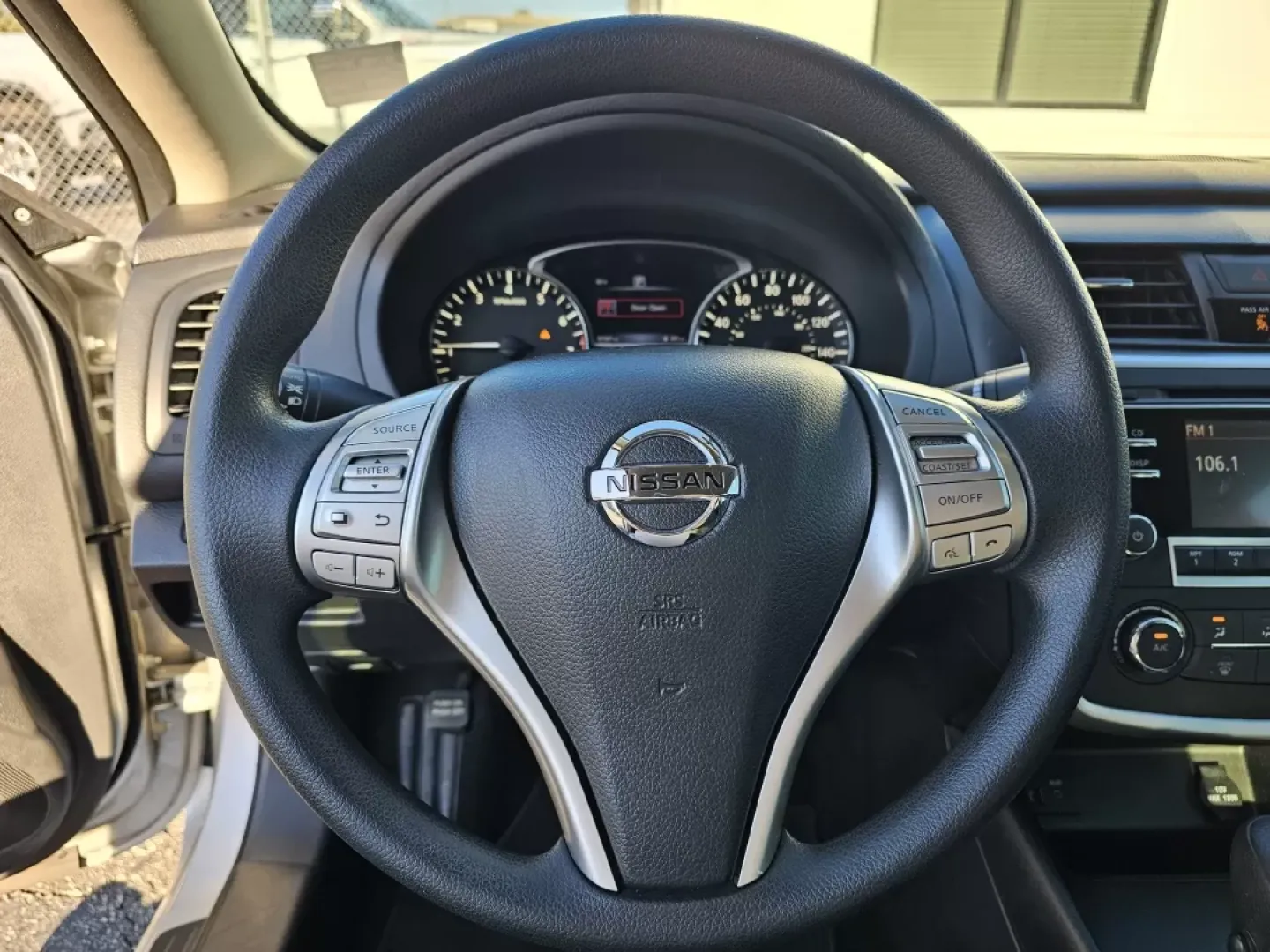 2016 /Charcoal Nissan Altima 2.5 S (1N4AL3AP3GN) with an Other engine, located at 3959 U.S. 80 W, Phenix City, AL, 36870, (334) 297-4885, 32.469296, -85.135185 - **Discover Your Perfect Daily Driver: 2016 Nissan Altima 2.5 S at Gils Auto - Phenix City**<br /> <br /> Are you searching for a reliable sedan that fits seamlessly into your busy lifestyle? Look no further than this stunning 2016 Nissan Altima 2.5 S at Gils Auto in Phenix City, AL. Ideal for daily - Photo#10