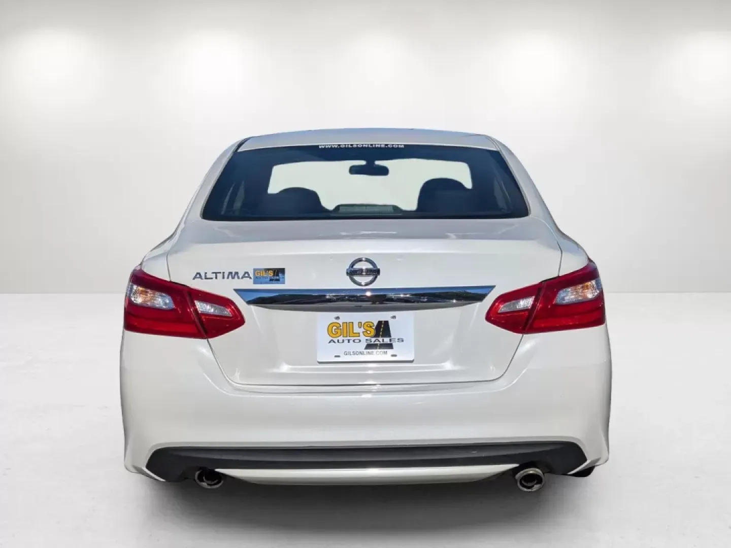 2016 /Charcoal Nissan Altima 2.5 S (1N4AL3AP0GN) with an Other engine, located at 3959 U.S. 80 W, Phenix City, AL, 36870, (334) 297-4885, 32.469296, -85.135185 - Are you ready to upgrade your daily commute or take the family on unforgettable road trips? Look no further than this stunning 2016 Nissan Altima 2.5 S, now available at Gils Auto in Phenix City, AL! This sleek sedan is perfect for budget-conscious buyers seeking both style and reliability. With a s - Photo#6