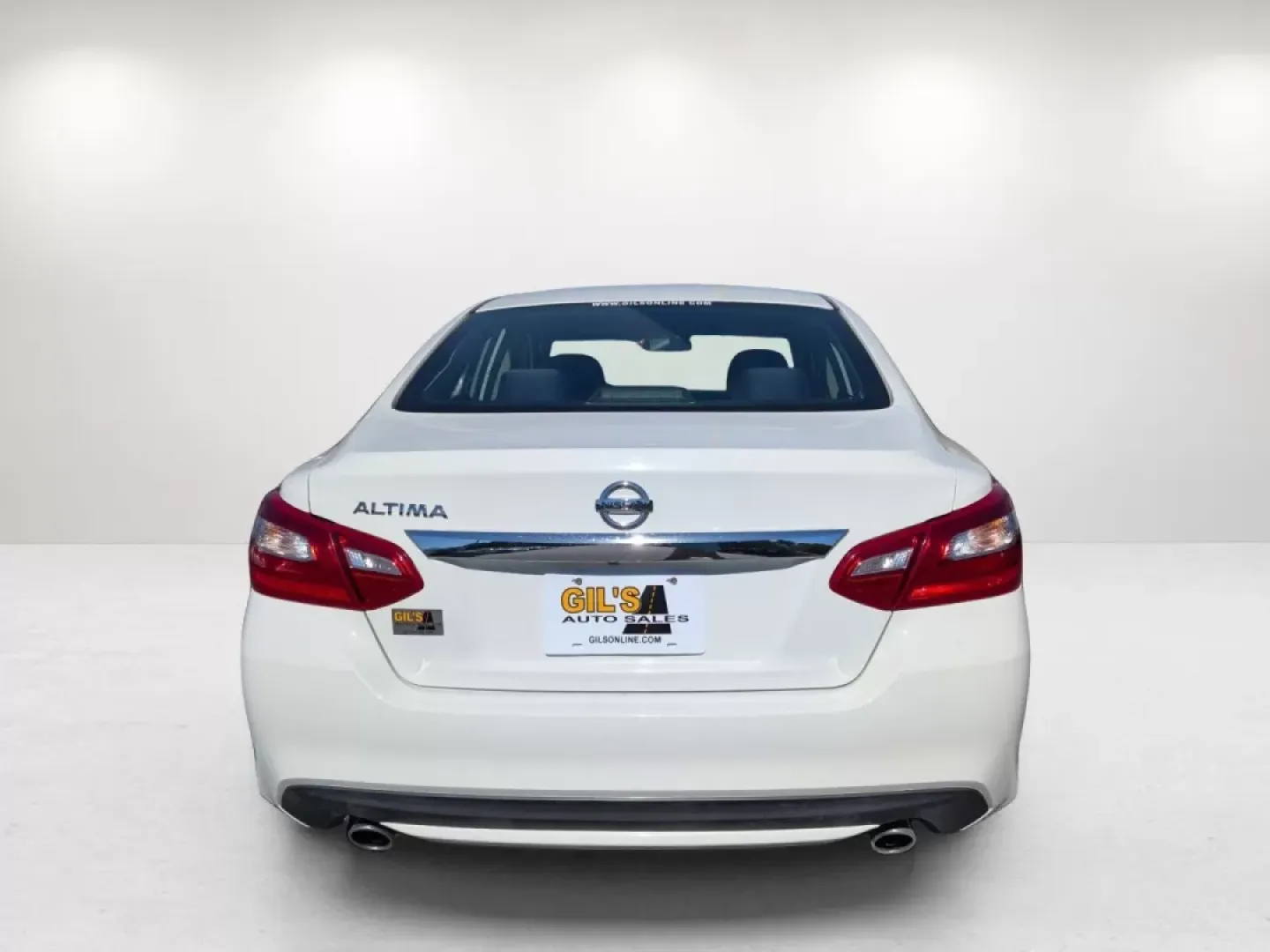 2016 Nissan Altima (1N4AL3AP8GC) with an Other engine, located at 3959 U.S. 80 W, Phenix City, AL, 36870, (334) 297-4885, 32.469296, -85.135185 - **Discover the Perfect Blend of Comfort and Reliability with the 2016 Nissan Altima at Gils Auto!**<br /> <br /> Are you searching for a dependable sedan that effortlessly combines style, comfort, and affordability? Look no further! The 2016 Nissan Altima, available at Gils Auto in Phenix City, AL, - Photo#6