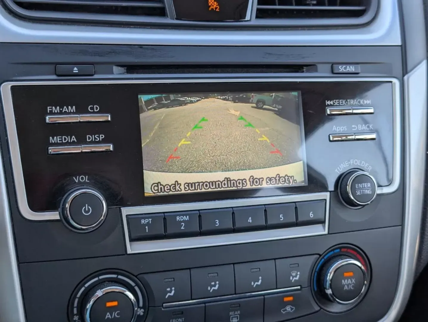 2016 Nissan Altima (1N4AL3AP8GC) with an Other engine, located at 3959 U.S. 80 W, Phenix City, AL, 36870, (334) 297-4885, 32.469296, -85.135185 - **Discover the Perfect Blend of Comfort and Reliability with the 2016 Nissan Altima at Gils Auto!**<br /> <br /> Are you searching for a dependable sedan that effortlessly combines style, comfort, and affordability? Look no further! The 2016 Nissan Altima, available at Gils Auto in Phenix City, AL, - Photo#15