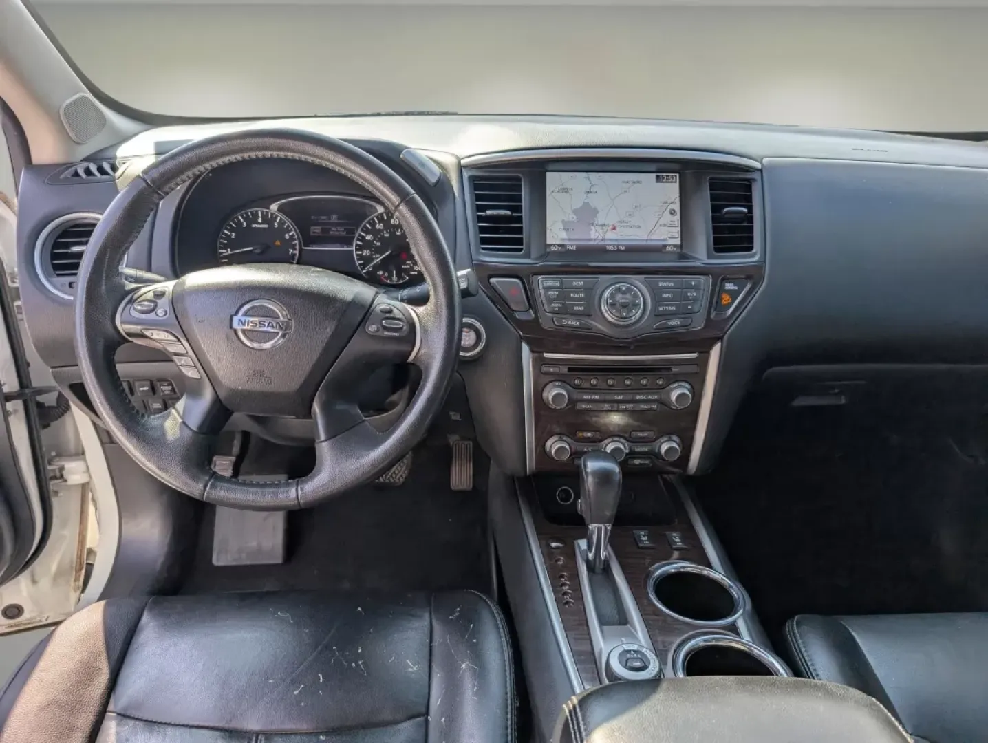 2016 /Charcoal Nissan Pathfinder SL (5N1AR2MM5GC) with an Other engine, located at 3959 U.S. 80 W, Phenix City, AL, 36870, (334) 297-4885, 32.469296, -85.135185 - Discover the perfect vehicle for your next family adventure with the 2016 Nissan Pathfinder SL, now available at Gils Auto in Phenix City, AL. Designed for growing families and weekend explorers alike, this SUV offers spacious comfort, advanced technology, and reliable performance, making it an idea - Photo#12