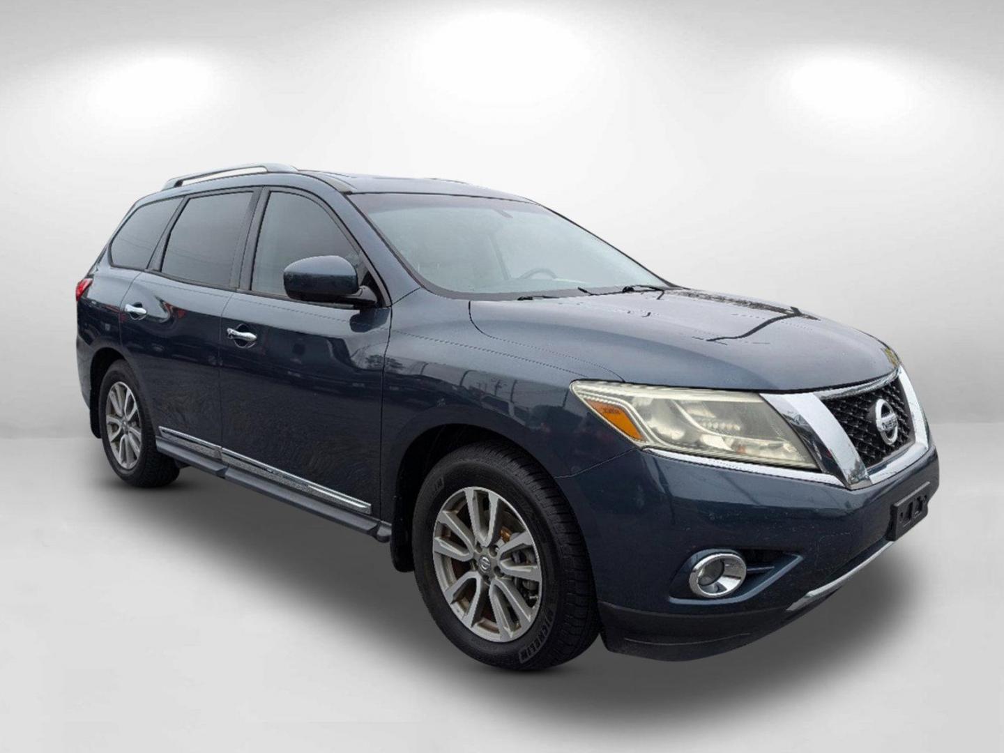 2016 /Almond Nissan Pathfinder SL (5N1AR2MN3GC) with an Regular Unleaded V-6 3.5 L/213 engine, 1-Speed CVT w/OD transmission, located at 804 22nd Ave, Phenix City, AL, 36870, (334) 297-1860, 32.484749, -85.024475 - 2016 Nissan Pathfinder SL - Photo#2