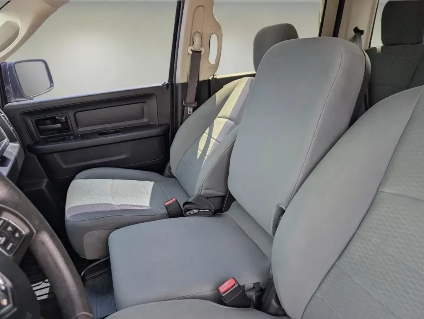 2016 /Diesel Gray/Black Ram 1500 Express (3C6RR6KT1GG) with an Regular Unleaded V-8 5.7 L/345 engine, 8-Speed Automatic w/OD transmission, located at 5115 14th Ave., Columbus, GA, 31904, (706) 323-0345, 32.511494, -84.971046 - **Get Ready for Adventure with This 2016 Ram 1500 Express!**<br /> <br /> Are you looking to elevate your lifestyle with a reliable truck that can handle both work and play? Whether you're a weekend warrior seeking adventure or a growing family in need of extra space, the 2016 Ram 1500 Express is th - Photo#10