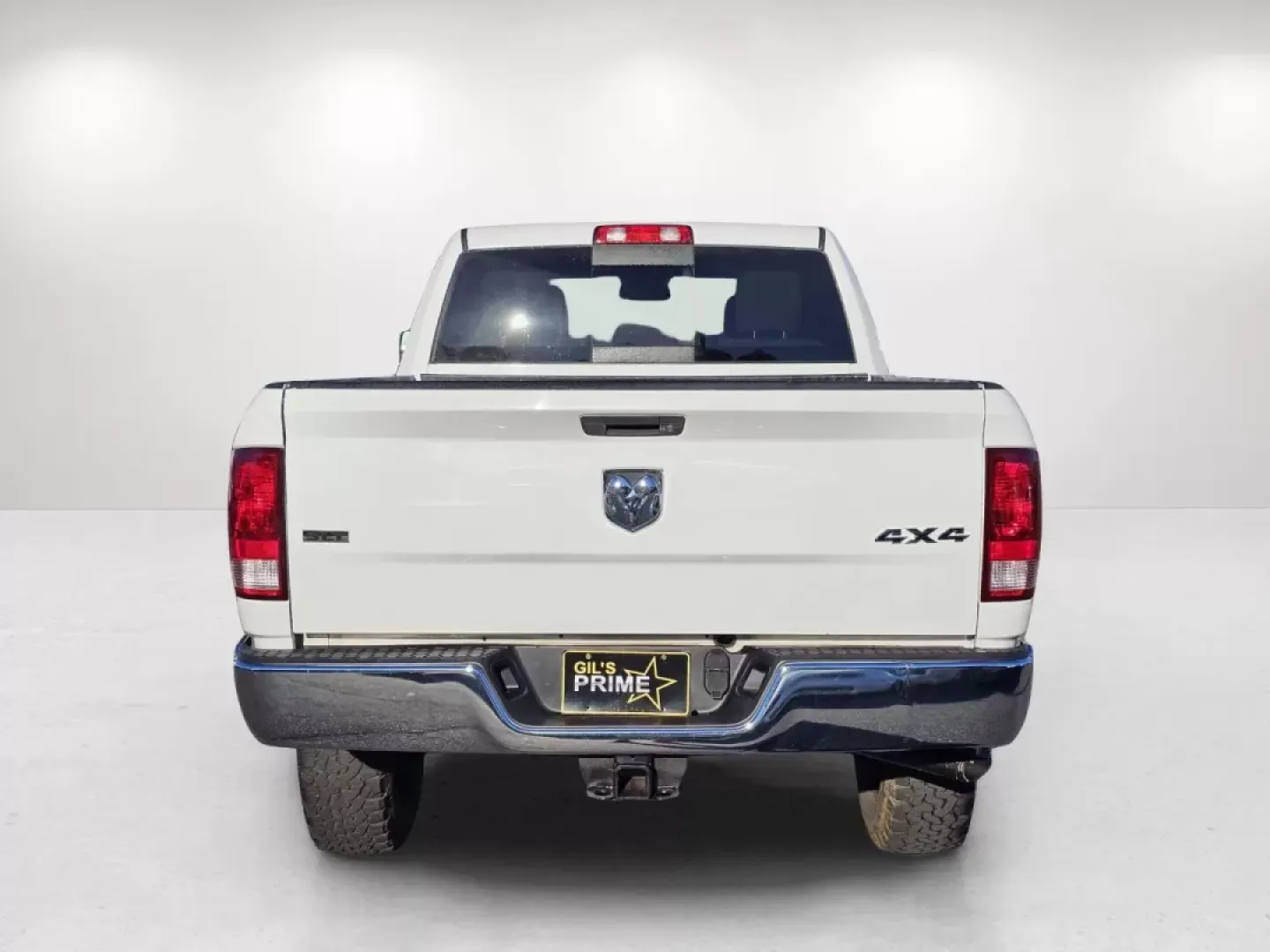 2016 /Diesel Gray/Black Ram 2500 SLT (3C6TR5DT2GG) with an Other engine, located at 804 22nd Ave, Phenix City, AL, 36870, (334) 297-1860, 32.484749, -85.024475 - **Discover Your Next Adventure with the 2016 Ram 2500 SLT at Gils Auto!**<br /> <br /> Whether you're hauling heavy loads, embarking on weekend adventures, or navigating daily commutes, the 2016 Ram 2500 SLT is the versatile pickup truck you need. With its robust build and impressive features, this - Photo#5