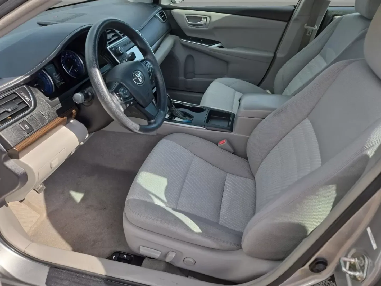 2016 Toyota Camry (4T4BF1FK0GR) with an Other engine, located at 521 Old Farm Lane Rd, Prattville, AL, 36066, (334) 325-1505, 32.482460, -86.416367 - **Discover Your Next Adventure with the 2016 Toyota Camry at Gils Auto - Prattville!**<br /> <br /> Are you in the market for a reliable, stylish sedan that seamlessly fits into your busy lifestyle? Look no further than this stunning 2016 Toyota Camry, now available at Gils Auto, located at 521 Old - Photo#12