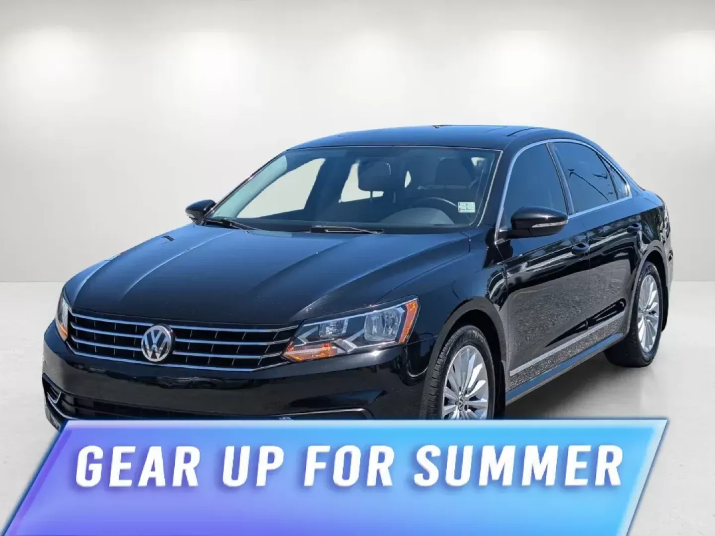 2016 Volkswagen Passat (1VWBT7A37GC) with an Intercooled Turbo Regular Unleaded I-4 1.8 L/110 engine, 6-Speed Automatic w/OD transmission, located at 5115 14th Ave., Columbus, GA, 31904, (706) 323-0345, 32.511494, -84.971046 - 2016 Volkswagen Passat - Photo#0
