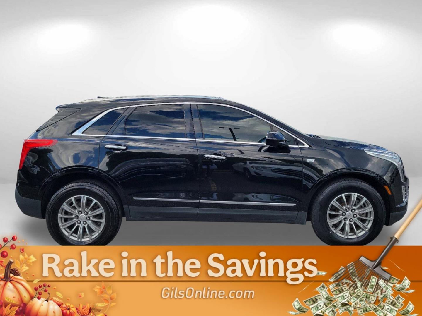 2017 Stellar Black Metallic /Jet Black Cadillac XT5 Luxury FWD (1GYKNBRS7HZ) with an Gas V6 3.6L/222.6 engine, 8-Speed Automatic transmission, located at 7000 Northlake Connector, Columbus, GA, 31904, (706) 987-8085, 32.524975, -84.978134 - 2017 Cadillac XT5 Luxury FWD - Photo#3