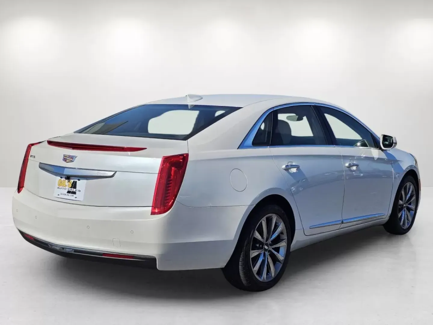 2017 /Shale with Cocoa accents Cadillac XTS (2G61L5S33H9) with an Other engine, located at 521 Old Farm Lane Rd, Prattville, AL, 36066, (334) 325-1505, 32.482460, -86.416367 - **Discover the Ultimate Blend of Luxury and Affordability with the 2017 Cadillac XTS at Gils Auto Prattville!**<br /> <br /> Are you a commuter searching for a sophisticated ride that elevates your daily drive? Or perhaps you're a growing family in need of a spacious sedan that doesn't compromise o - Photo#5