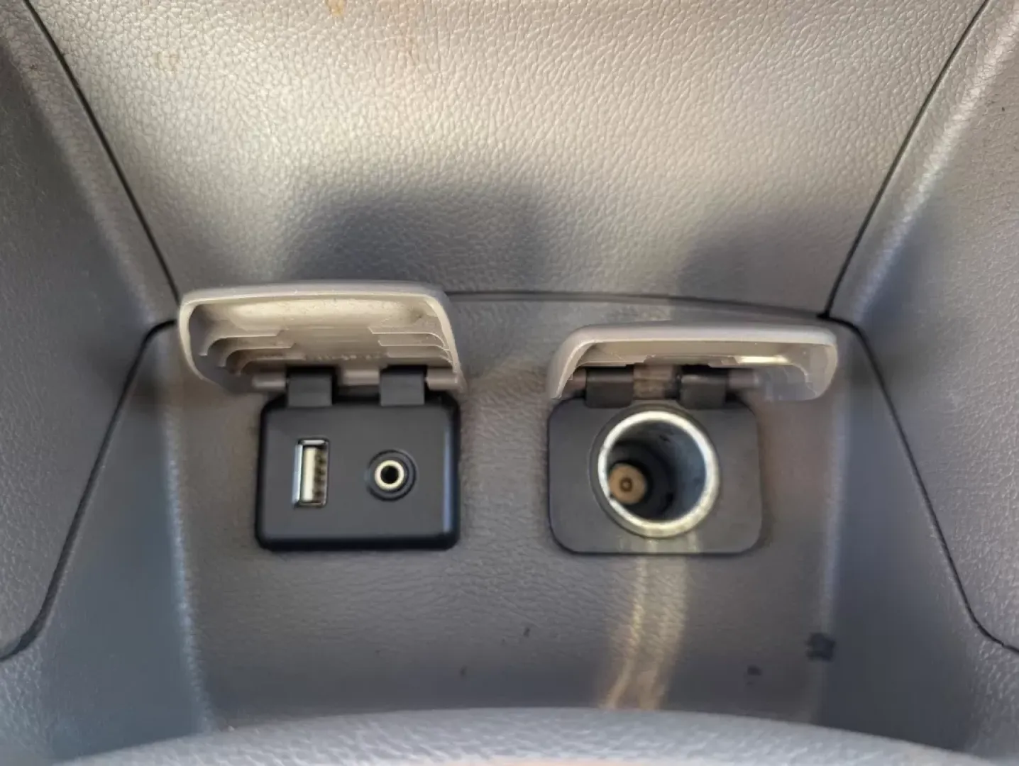 2017 /Dark Atmosphere/Medium Atmosphere Chevrolet Cruze LS (3G1BC5SM0HS) with an Other engine, located at 804 22nd Ave, Phenix City, AL, 36870, (334) 297-1860, 32.484749, -85.024475 - Looking for a reliable vehicle that perfectly balances comfort, efficiency, and style? Whether you're a busy professional navigating daily commutes or a growing family seeking a versatile sedan for school runs and weekend outings, the 2017 Chevrolet Cruze LS is the ideal choice. At Gils Auto in Phen - Photo#12