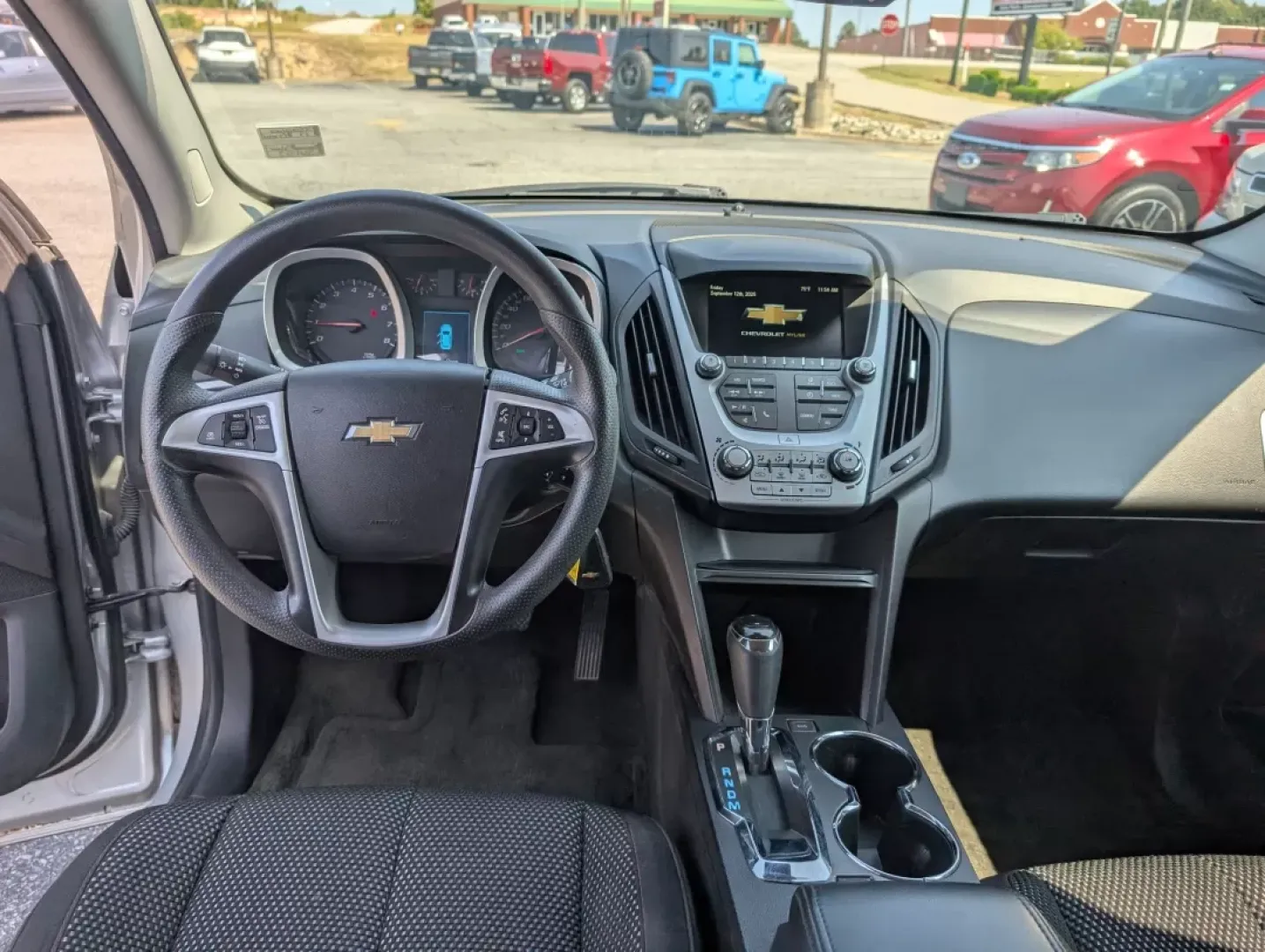 2017 /Jet Black Chevrolet Equinox LT (2GNALCEK7H1) with an Other engine, located at 3959 U.S. 80 W, Phenix City, AL, 36870, (334) 297-4885, 32.469296, -85.135185 - Are you ready to elevate your driving experience while accommodating your lifestyle? Look no further than this stunning 2017 Chevrolet Equinox LT, available at Gils Auto in Phenix City, AL. Whether you're embarking on a family road trip, commuting to work, or exploring the local attractions, this ve - Photo#11