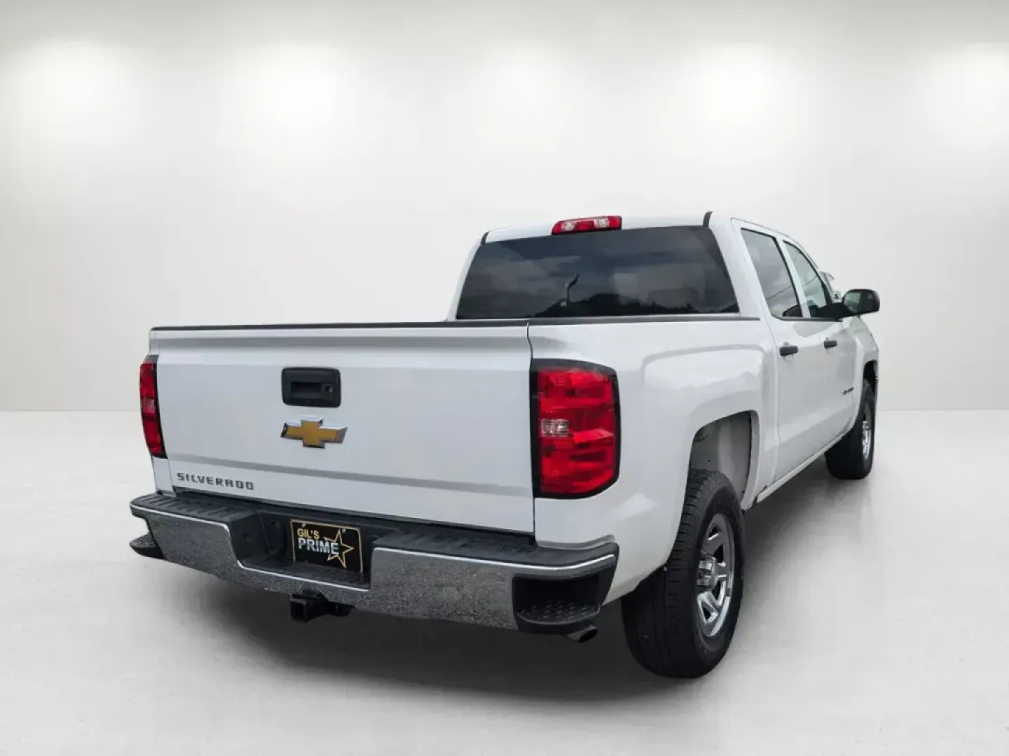 2017 /Dark Ash with Jet Black Interior Accents Chevrolet Silverado 1500 LS (3GCPCNEC5HG) with an Gas V8 5.3L/325 engine, 6-Speed Automatic transmission, located at 3959 U.S. 80 W, Phenix City, AL, 36870, (334) 297-4885, 32.469296, -85.135185 - **Elevate Your Adventures with This 2017 Chevrolet Silverado 1500 at Gils Auto!**<br /> <br /> Are you in search of a reliable vehicle that can handle your busy lifestyle? Whether you're a dedicated commuter, a weekend warrior, or a growing family, the 2017 Chevrolet Silverado 1500 is designed to me - Photo#5