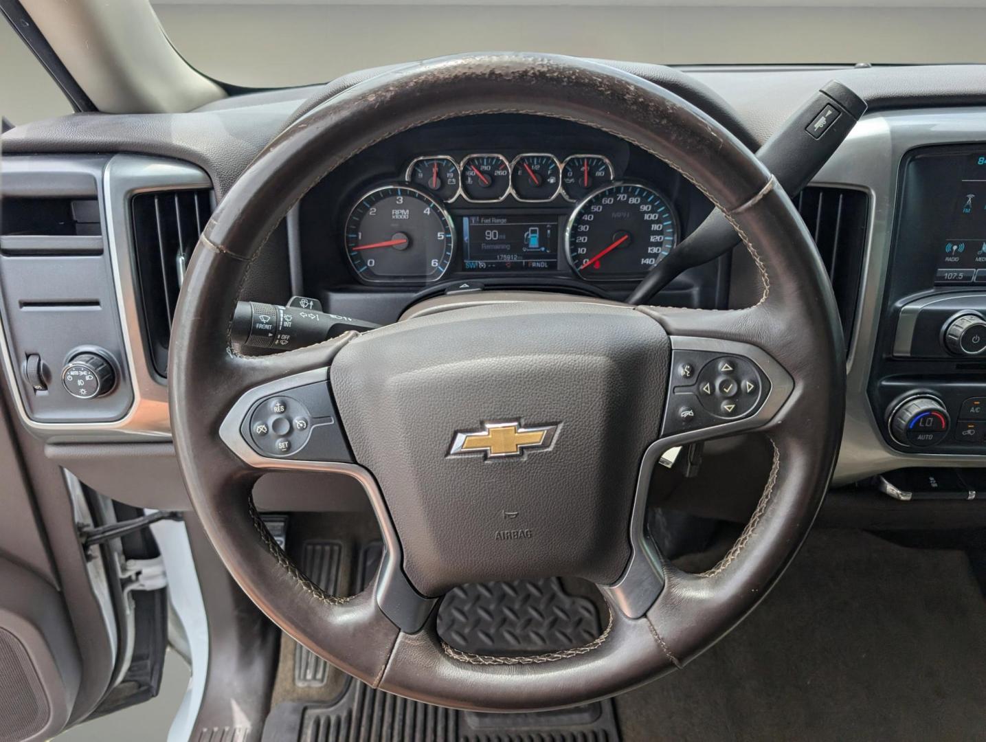 2017 /Cocoa/Dune Chevrolet Silverado 1500 LT (1GCRCRECXHZ) with an Gas/Ethanol V8 5.3L/325 engine, 6-Speed Automatic transmission, located at 3959 U.S. 80 W, Phenix City, AL, 36870, (334) 297-4885, 32.469296, -85.135185 - 2017 Chevrolet Silverado 1500 LT - Photo#15