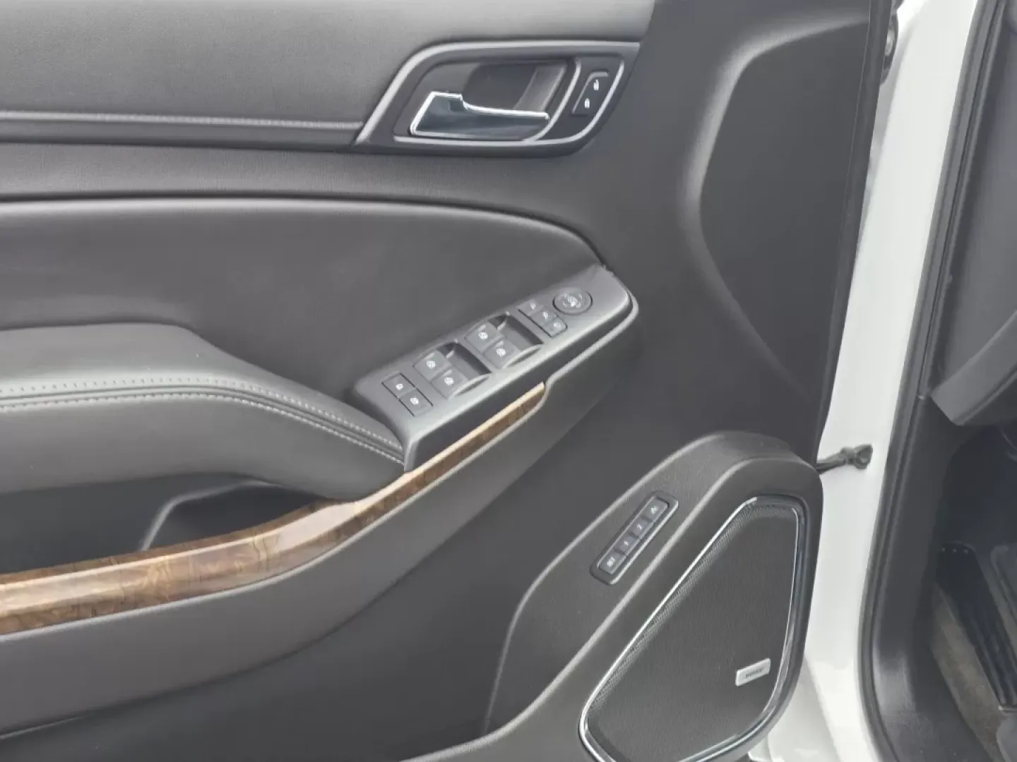 2017 /Jet Black Chevrolet Tahoe LT (1GNSCBKCXHR) with an Other engine, located at 804 22nd Ave, Phenix City, AL, 36870, (334) 297-1860, 32.484749, -85.024475 - **Elevate Your Family Adventures with the 2017 Chevrolet Tahoe LT!**<br /> <br /> Are you ready to elevate your family adventures? The 2017 Chevrolet Tahoe LT is the perfect blend of style, comfort, and capability, making it an ideal choice for families and weekend explorers alike. With ample space, - Photo#10