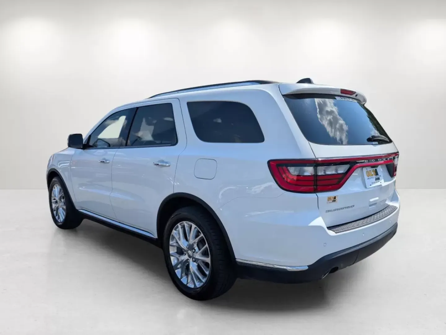 2017 /Black Dodge Durango SXT (1C4RDHAGXHC) with an Other engine, located at 5115 14th Ave., Columbus, GA, 31904, (706) 323-0345, 32.511494, -84.971046 - Are you ready for your next adventure? The 2017 Dodge Durango SXT is the perfect SUV for growing families, weekend warriors, or anyone seeking a reliable vehicle that balances comfort and capability. With its spacious interior and impressive technology features, this Durango is designed to elevate y - Photo#6