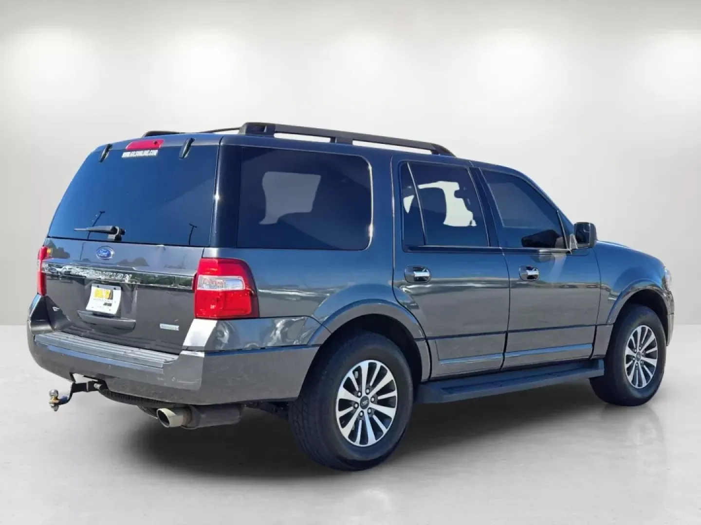 2017 Ford Expedition XLT (1FMJU1HT1HE) with an Other engine, located at 3959 U.S. 80 W, Phenix City, AL, 36870, (334) 297-4885, 32.469296, -85.135185 - ### Unleash Adventure with the 2017 Ford Expedition XLT at Gils Auto!<br /> <br /> Are you ready to elevate your family adventures or weekend getaways? Look no further than the 2017 Ford Expedition XLT, a spacious SUV perfect for those seeking comfort, versatility, and reliability. Whether you're ha - Photo#5