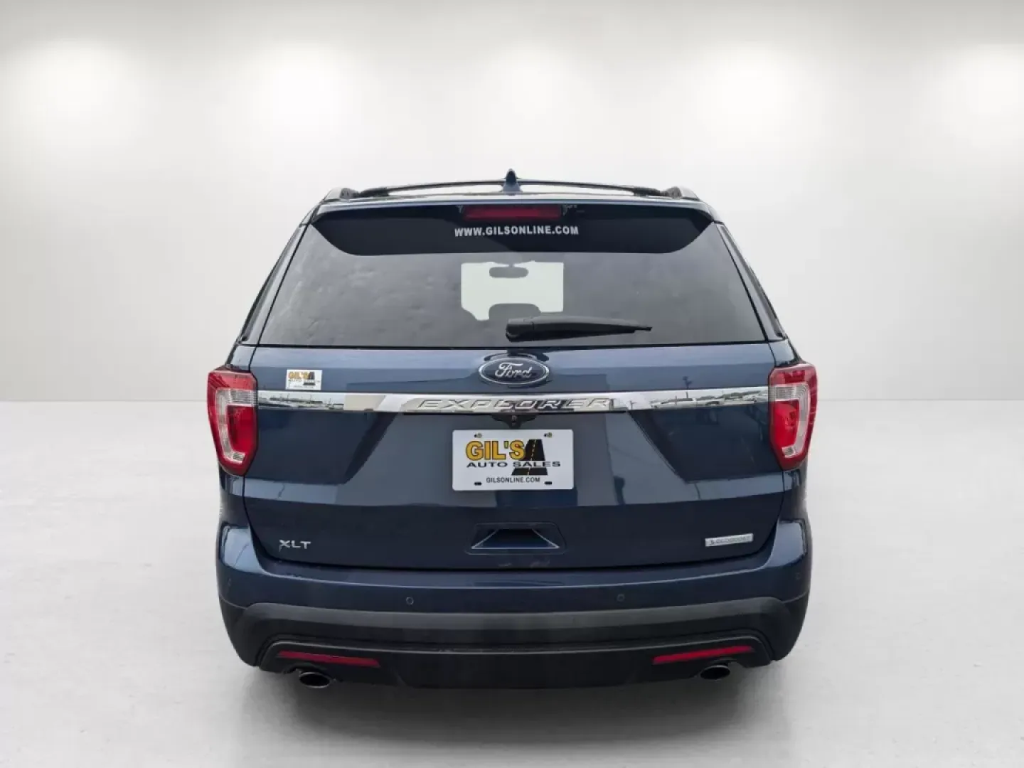 2017 Ford Explorer XLT (1FM5K7DH8HG) with an Other engine, located at 804 22nd Ave, Phenix City, AL, 36870, (334) 297-1860, 32.484749, -85.024475 - **Adventure Awaits with the 2017 Ford Explorer XLT at Gils Auto - Phenix City**<br /> <br /> Are you ready to elevate your family outings, weekend getaways, or daily commutes? The 2017 Ford Explorer XLT, available now at Gils Auto, is an outstanding choice for those seeking a versatile, spacious, an - Photo#5