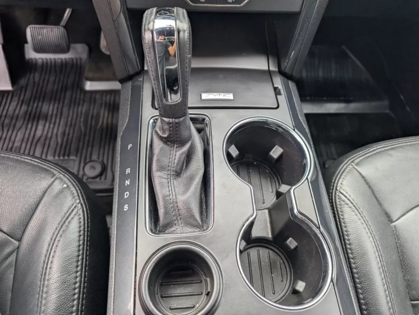 2017 Ford Explorer XLT (1FM5K7DH8HG) with an Other engine, located at 804 22nd Ave, Phenix City, AL, 36870, (334) 297-1860, 32.484749, -85.024475 - **Adventure Awaits with the 2017 Ford Explorer XLT at Gils Auto - Phenix City**<br /> <br /> Are you ready to elevate your family outings, weekend getaways, or daily commutes? The 2017 Ford Explorer XLT, available now at Gils Auto, is an outstanding choice for those seeking a versatile, spacious, an - Photo#13