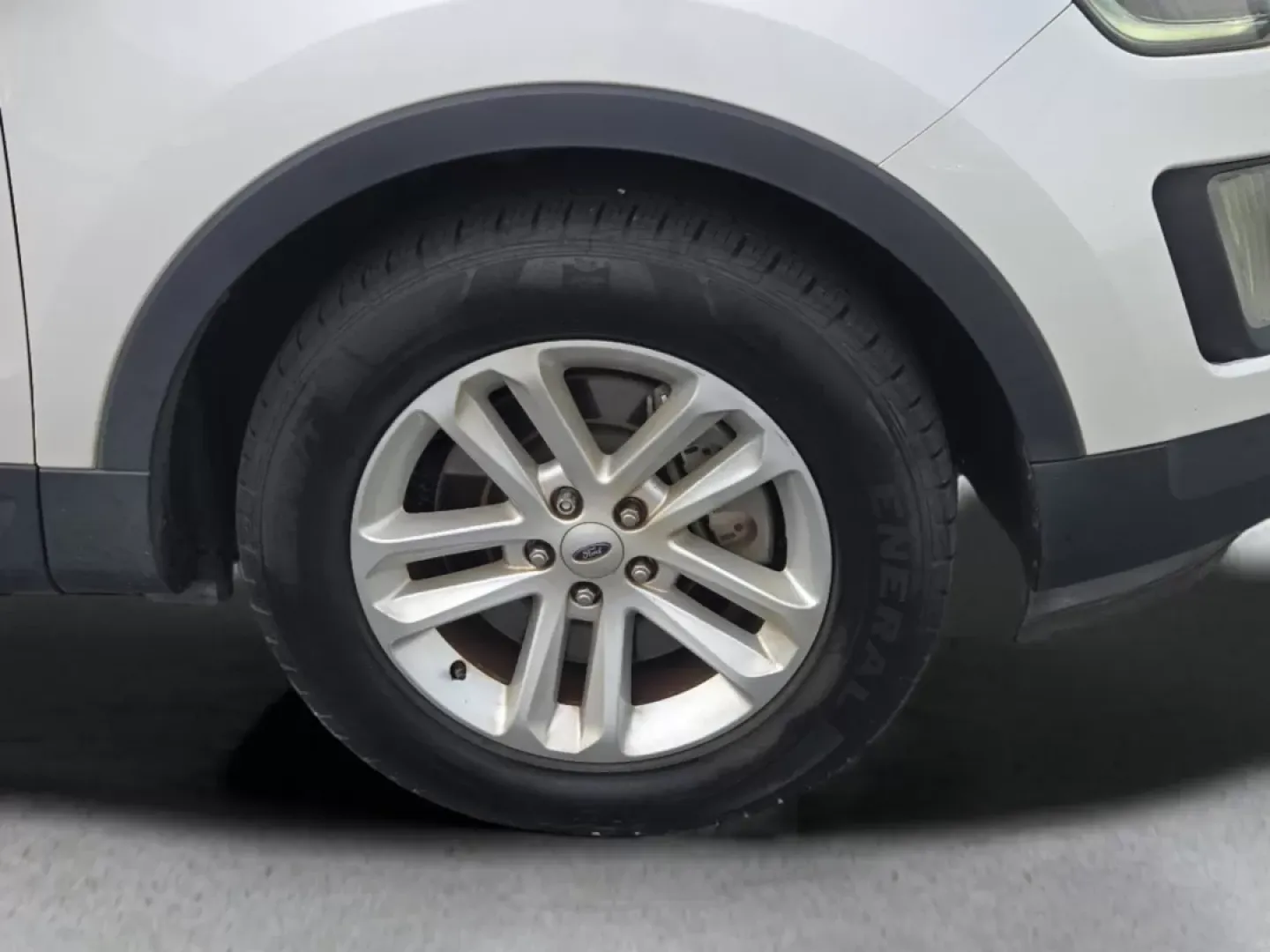 2017 Ford Explorer XLT (1FM5K7D84HG) with an Other engine, located at 5115 14th Ave., Columbus, GA, 31904, (706) 323-0345, 32.511494, -84.971046 - **Discover the 2017 Ford Explorer XLT: Your Perfect Adventure Companion!**<br /> <br /> Are you gearing up for family road trips or weekend getaways? The 2017 Ford Explorer XLT is designed to elevate your adventures, offering spacious comfort and advanced features that make every drive a pleasure. W - Photo#2