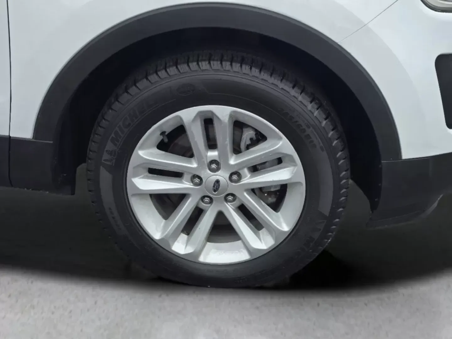 2017 Ford Explorer Base (1FM5K7B82HG) with an Other engine, located at 1430 Gateway Drive, Opelika, AL, 36801, (334) 239-0944, 32.637871, -85.409790 - **Unleash Adventure with the 2017 Ford Explorer at Gils Auto - Phenix City!**<br /> <br /> Are you ready to explore new horizons with your family or embark on thrilling weekend adventures? The 2017 Ford Explorer, available now at Gils Auto in Phenix City, AL, is the perfect vehicle to elevate your l - Photo#7