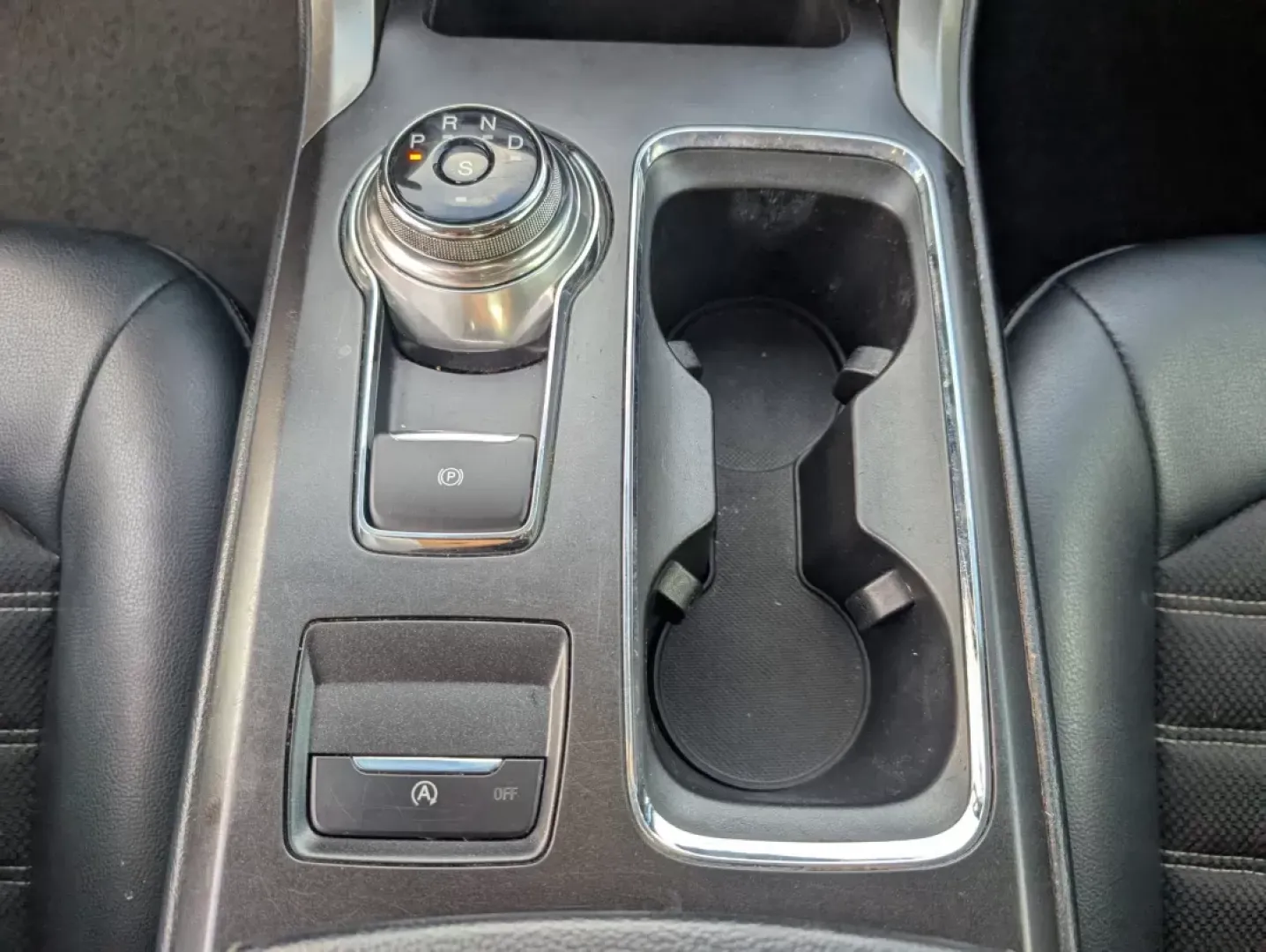 2017 Ford Fusion SE (3FA6P0HD9HR) with an Other engine, located at 3959 U.S. 80 W, Phenix City, AL, 36870, (334) 297-4885, 32.469296, -85.135185 - **Elevate Your Daily Commute with the 2017 Ford Fusion SE at Gils Auto - Phenix City!**<br /> <br /> Are you tired of your daily commute feeling mundane? Transform your journey with the 2017 Ford Fusion SE, designed for those who crave both style and functionality. Whether you're navigating through - Photo#12