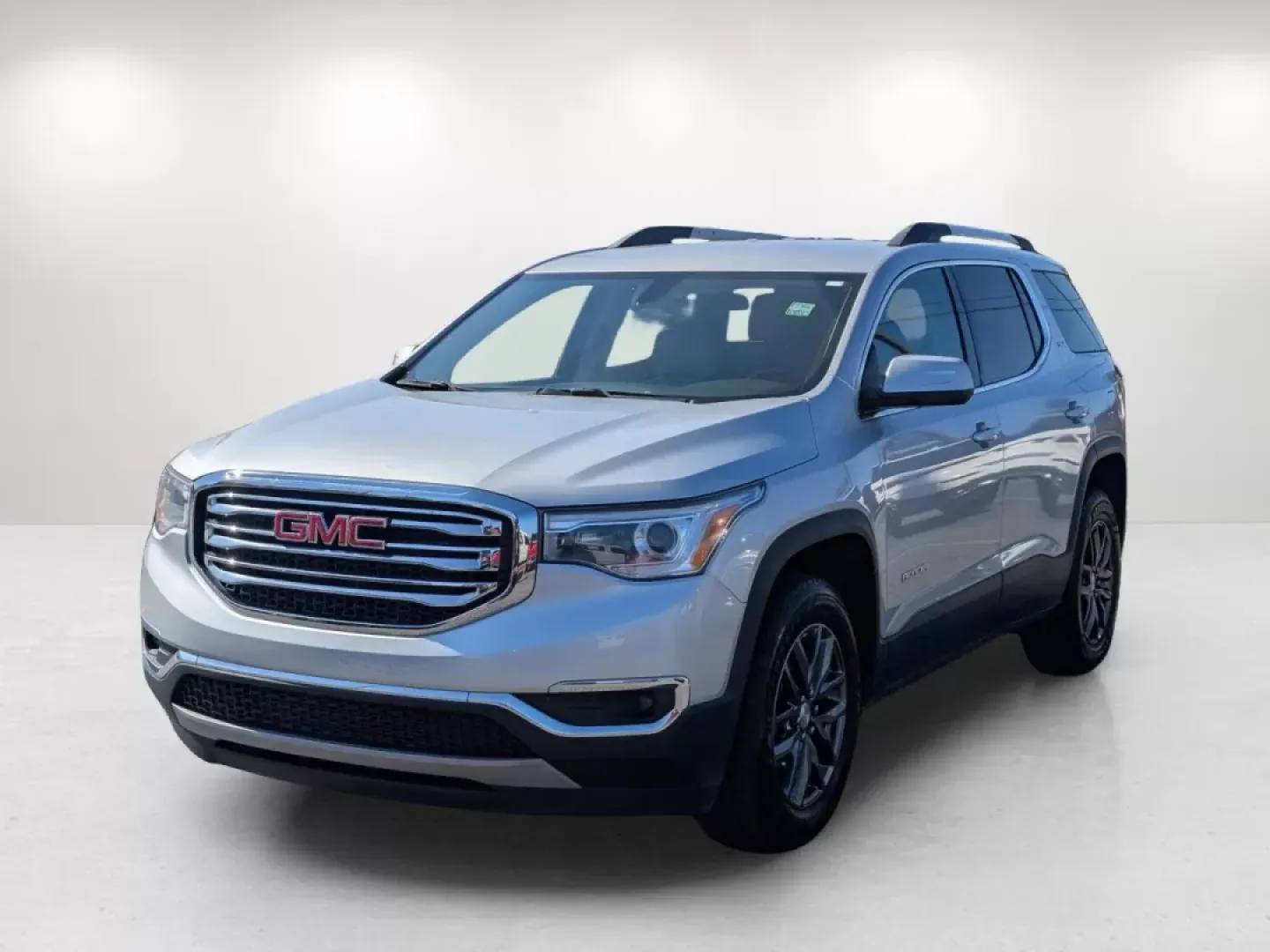 2017 /Cocoa/ Light Ash Gray GMC Acadia SLT (1GKKNMLS1HZ) with an Other engine, located at 3959 U.S. 80 W, Phenix City, AL, 36870, (334) 297-4885, 32.469296, -85.135185 - **Discover the Perfect Family SUV at Gils Auto Drive Your Dreams Today!**<br /> <br /> Are you searching for a reliable and spacious vehicle that fits seamlessly into your family's active lifestyle? Look no further than the 2017 GMC Acadia SLT, available now at Gils Auto in Phenix City, AL. Perfect - Photo#1
