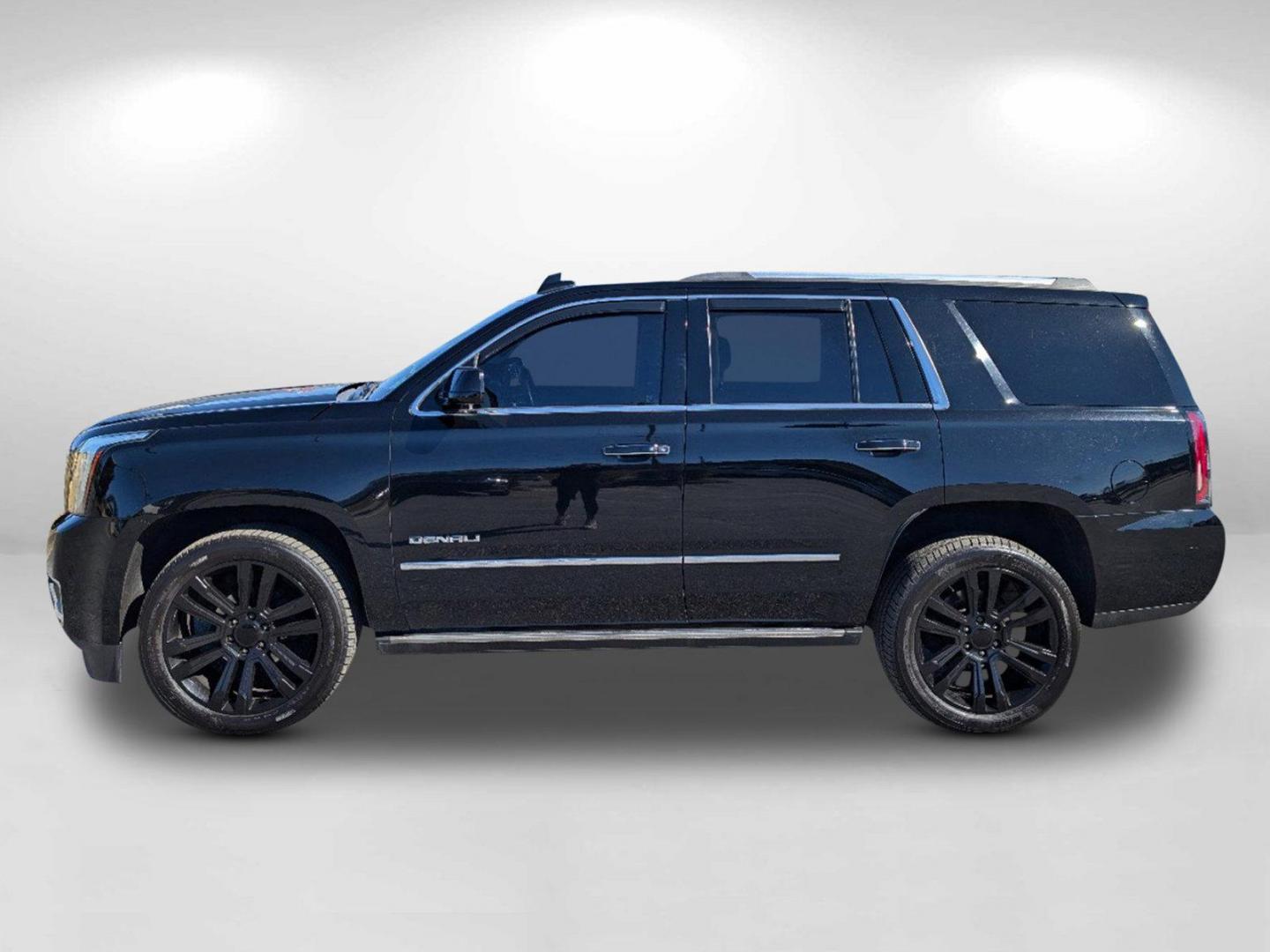 2017 /Jet Black GMC Yukon Denali (1GKS2CKJ8HR) with an Gas V8 6.2L/376 engine, 8-Speed Automatic transmission, located at 804 22nd Ave, Phenix City, AL, 36870, (334) 297-1860, 32.484749, -85.024475 - 2017 GMC Yukon Denali - Photo#7