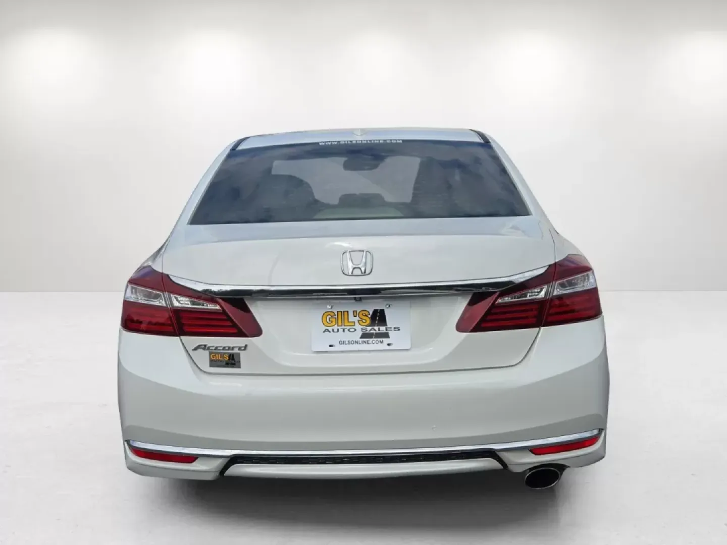 2017 Honda Accord Sedan EX (1HGCR2F06HA) with an Other engine, located at 804 22nd Ave, Phenix City, AL, 36870, (334) 297-1860, 32.484749, -85.024475 - **Drive Your Lifestyle Forward with the 2017 Honda Accord Sedan Your Perfect Companion for Every Journey!**<br /> <br /> Are you ready to elevate your daily commute or embark on unforgettable family road trips? At Gils Auto in Phenix City, AL, we understand that every drive matters, and the 2017 Ho - Photo#6