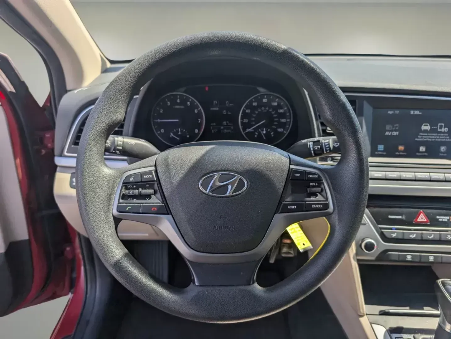 2017 /Beige Hyundai Elantra SE (KMHD84LF0HU) with an Regular Unleaded I-4 2.0 L/122 engine, located at 804 22nd Ave, Phenix City, AL, 36870, (334) 297-1860, 32.484749, -85.024475 - 2017 Hyundai Elantra SE - Photo#15
