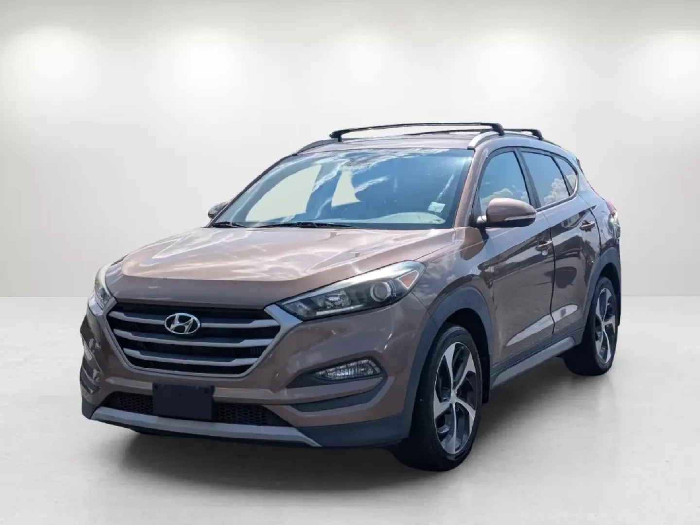 2017 /Beige Hyundai Tucson Sport (KM8J33A27HU) with an Other engine, located at 3959 U.S. 80 W, Phenix City, AL, 36870, (334) 297-4885, 32.469296, -85.135185 - **Unleash Your Adventures with a 2017 Hyundai Tucson Sport at Gils Auto - Phenix City!**<br /> <br /> Are you ready to take on life's journeys with comfort, style, and practicality? Whether you're commuting to work, shuttling your growing family, or embarking on weekend getaways, the 2017 Hyundai Tu - Photo#1