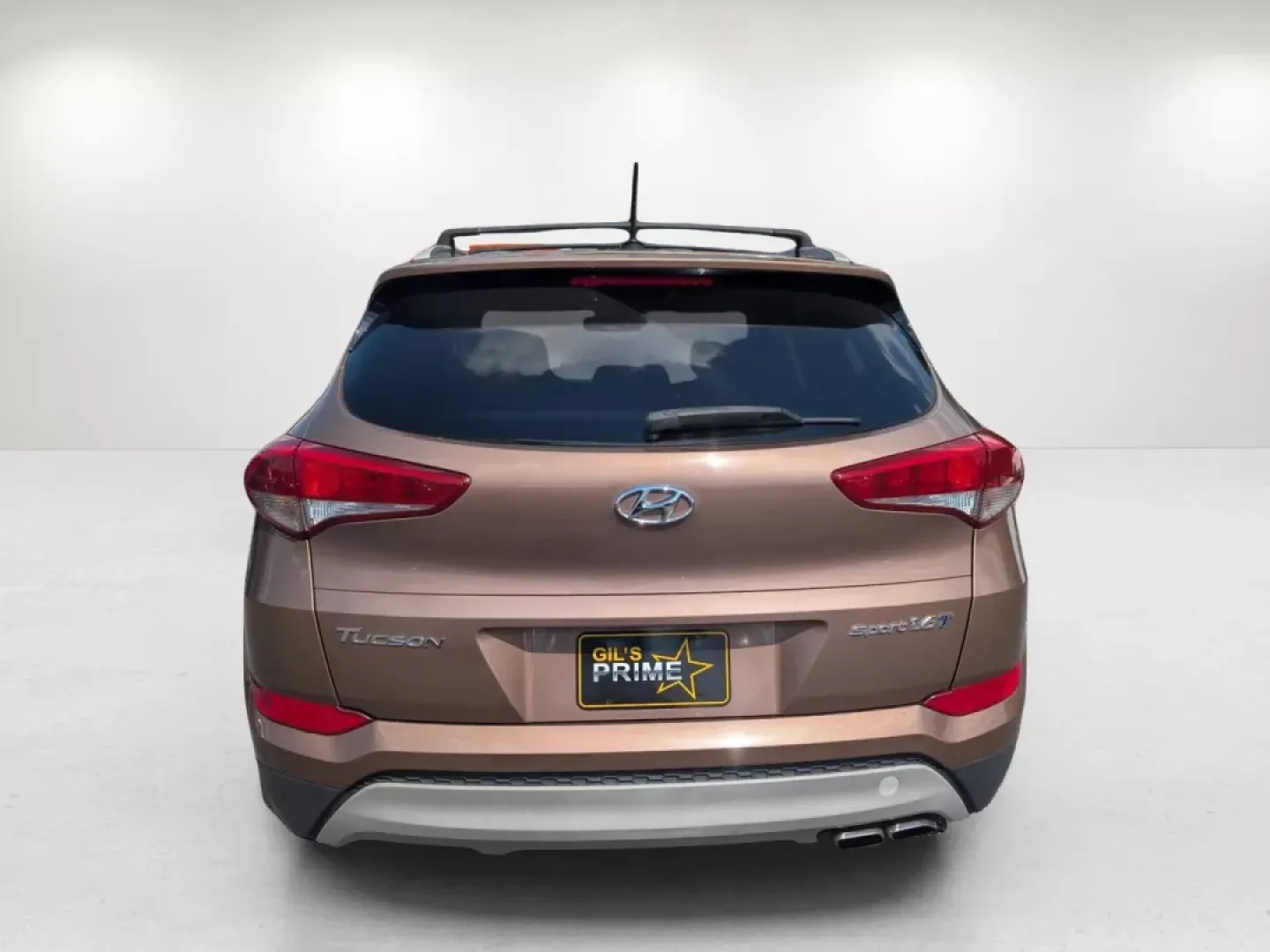 2017 /Beige Hyundai Tucson Sport (KM8J33A27HU) with an Other engine, located at 3959 U.S. 80 W, Phenix City, AL, 36870, (334) 297-4885, 32.469296, -85.135185 - **Unleash Your Adventures with a 2017 Hyundai Tucson Sport at Gils Auto - Phenix City!**<br /> <br /> Are you ready to take on life's journeys with comfort, style, and practicality? Whether you're commuting to work, shuttling your growing family, or embarking on weekend getaways, the 2017 Hyundai Tu - Photo#6