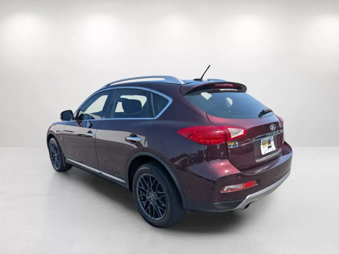 2017 /Graphite Infiniti QX50 (JN1BJ0RP6HM) with an Other engine, located at 3959 U.S. 80 W, Phenix City, AL, 36870, (334) 297-4885, 32.469296, -85.135185 - Looking for a vehicle that effortlessly blends luxury and practicality? The 2017 Infiniti QX50 is your perfect match for weekend adventures and everyday commutes alike! This stylish SUV, available now at Gils Auto, is tailored for those who appreciate comfort, technology, and versatility. With its s - Photo#7