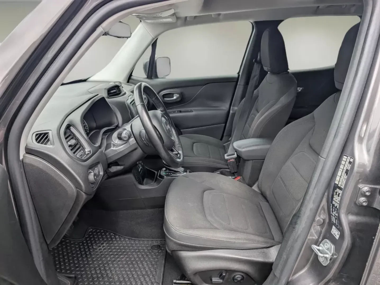 2017 /Black Jeep Renegade Altitude (ZACCJABB4HP) with an Other engine, located at 7000 Northlake Connector, Columbus, GA, 31904, (706) 987-8085, 32.524975, -84.978134 - Are you searching for the perfect vehicle for your next adventure or daily commute? Look no further! Gils Auto in Phenix City, AL, has just what you need with this stunning 2017 Jeep Renegade Altitude. With a versatile design and plenty of tech features, this crossover is ideal for both weekend geta - Photo#9