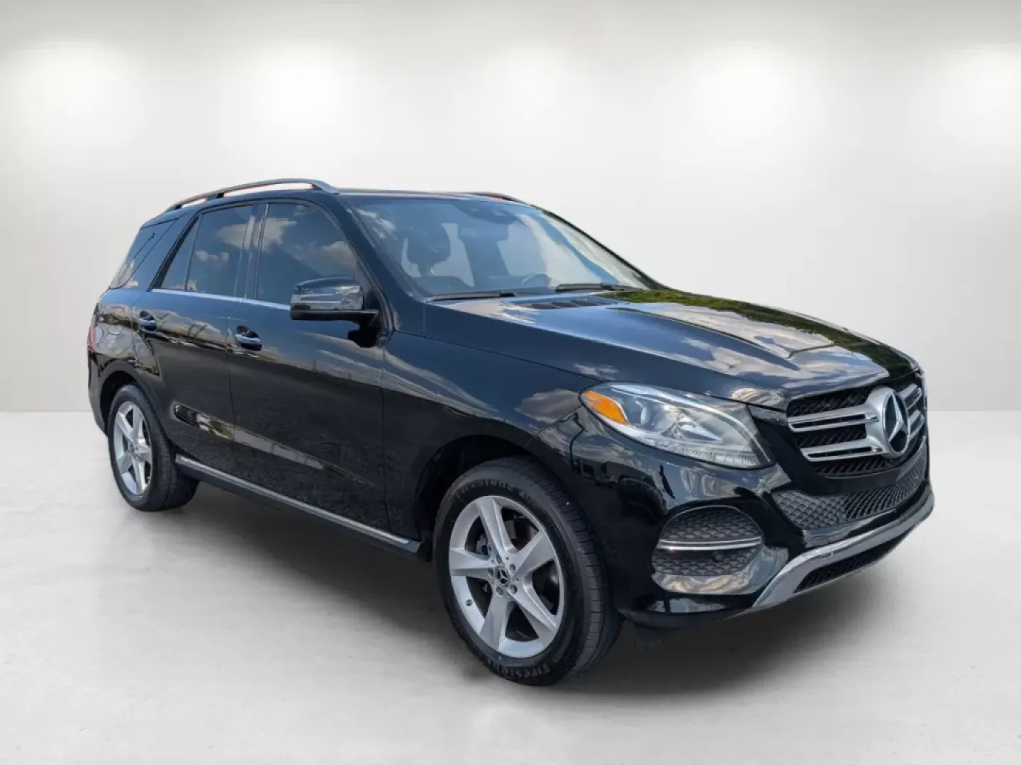 2017 Mercedes-Benz GLE GLE 350 (4JGDA5JB6HA) with an Other engine, located at 5115 14th Ave., Columbus, GA, 31904, (706) 323-0345, 32.511494, -84.971046 - **Elevate Your Lifestyle with the 2017 Mercedes-Benz GLE 350 at Gils Auto - Phenix City!**<br /> <br /> Are you ready to take your driving experience to the next level? The 2017 Mercedes-Benz GLE 350 is the perfect companion for family road trips, daily commutes, and weekend adventures. With its ble - Photo#2