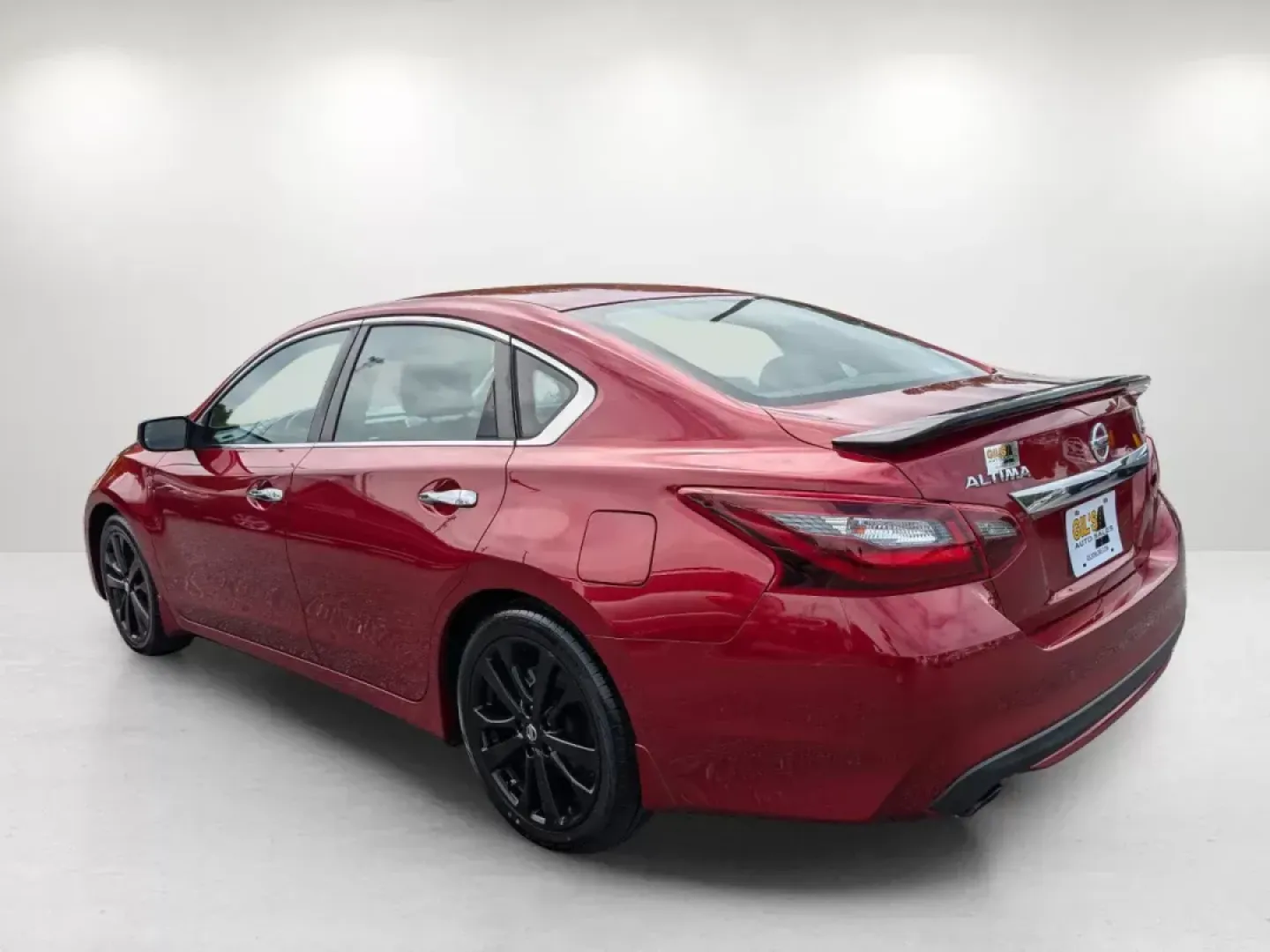 2017 /Sport Interior Nissan Altima 2.5 SR (1N4AL3AP2HC) with an Regular Unleaded I-4 2.5 L/152 engine, 1-Speed CVT w/OD transmission, located at 3959 U.S. 80 W, Phenix City, AL, 36870, (334) 297-4885, 32.469296, -85.135185 - 2017 Nissan Altima 2.5 SR - Photo#6